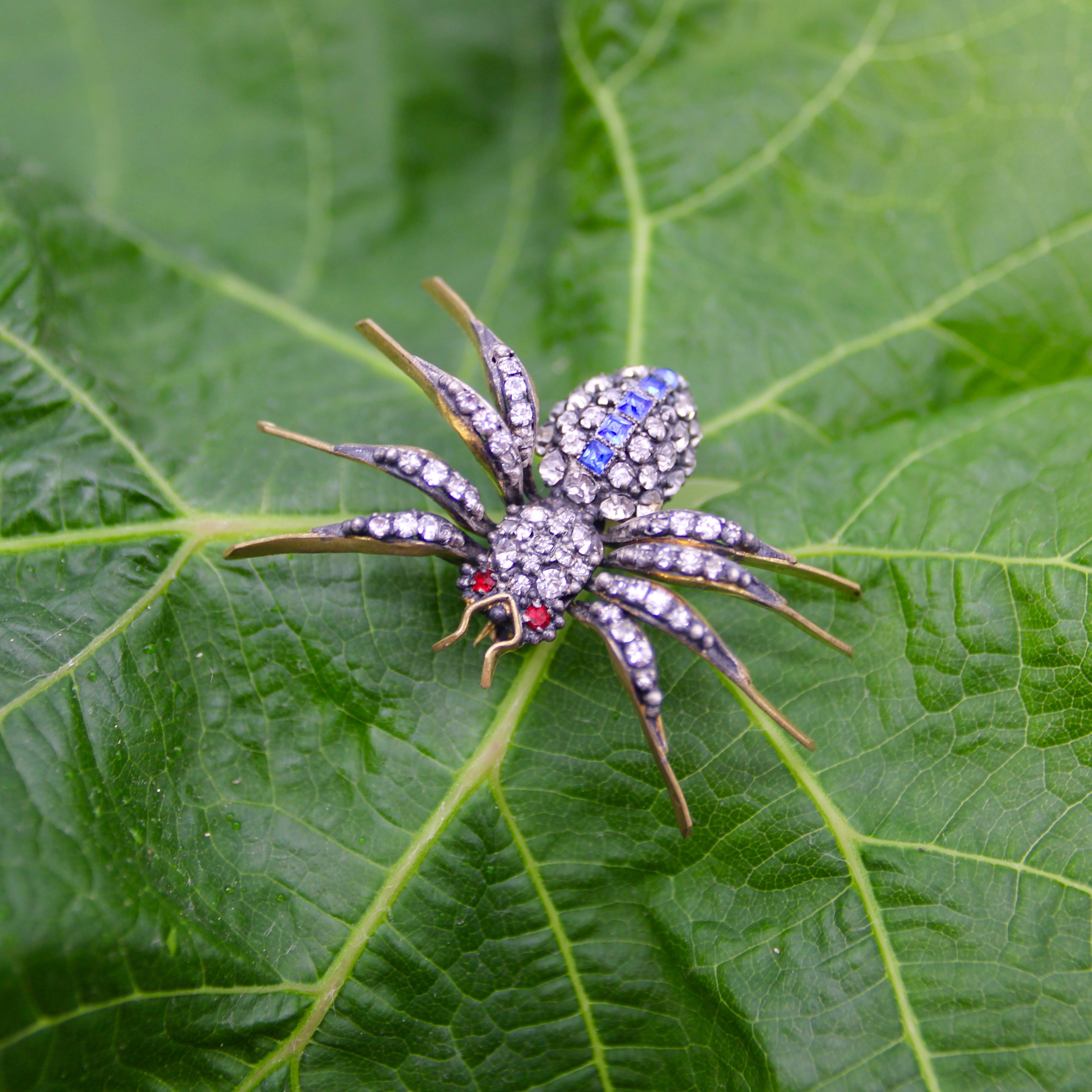 Victorian Paste Spider Brooch in Base Metal For Sale 3