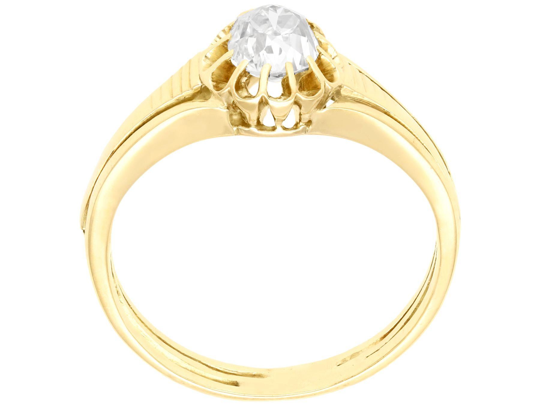 Women's or Men's Antique Victorian Pear Cut Diamond and Yellow Gold Solitaire Engagement Ring For Sale
