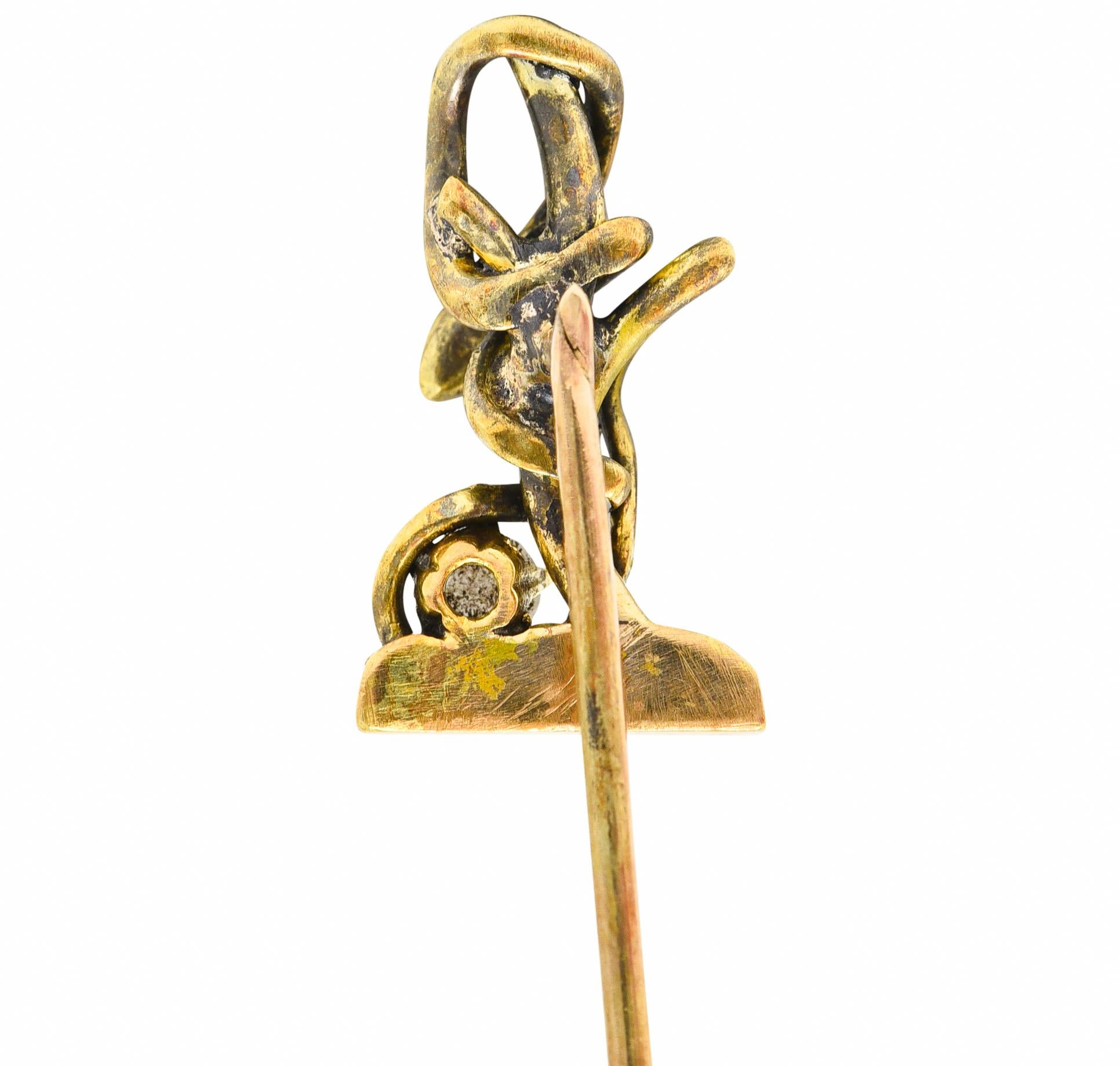 Victorian Pearl 14 Karat Yellow Gold Snake in a Tree Antique Unisex Stickpin In Excellent Condition For Sale In Philadelphia, PA