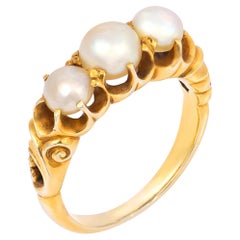 Victorian pearl 14k yellow gold ring