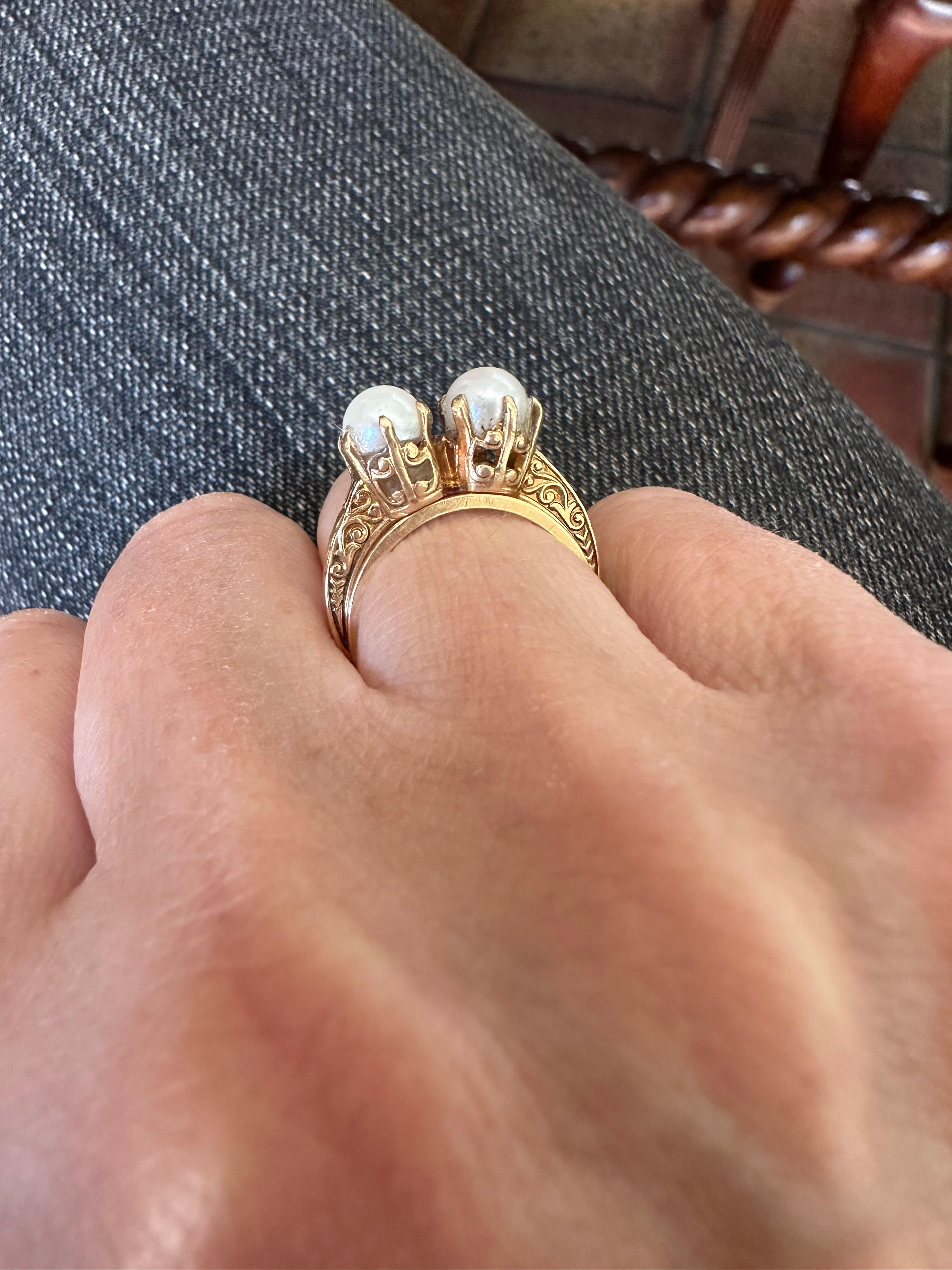 Viktorianischer Perlen- und 14K Gelbgold Toi et Moi Ring im Angebot 7