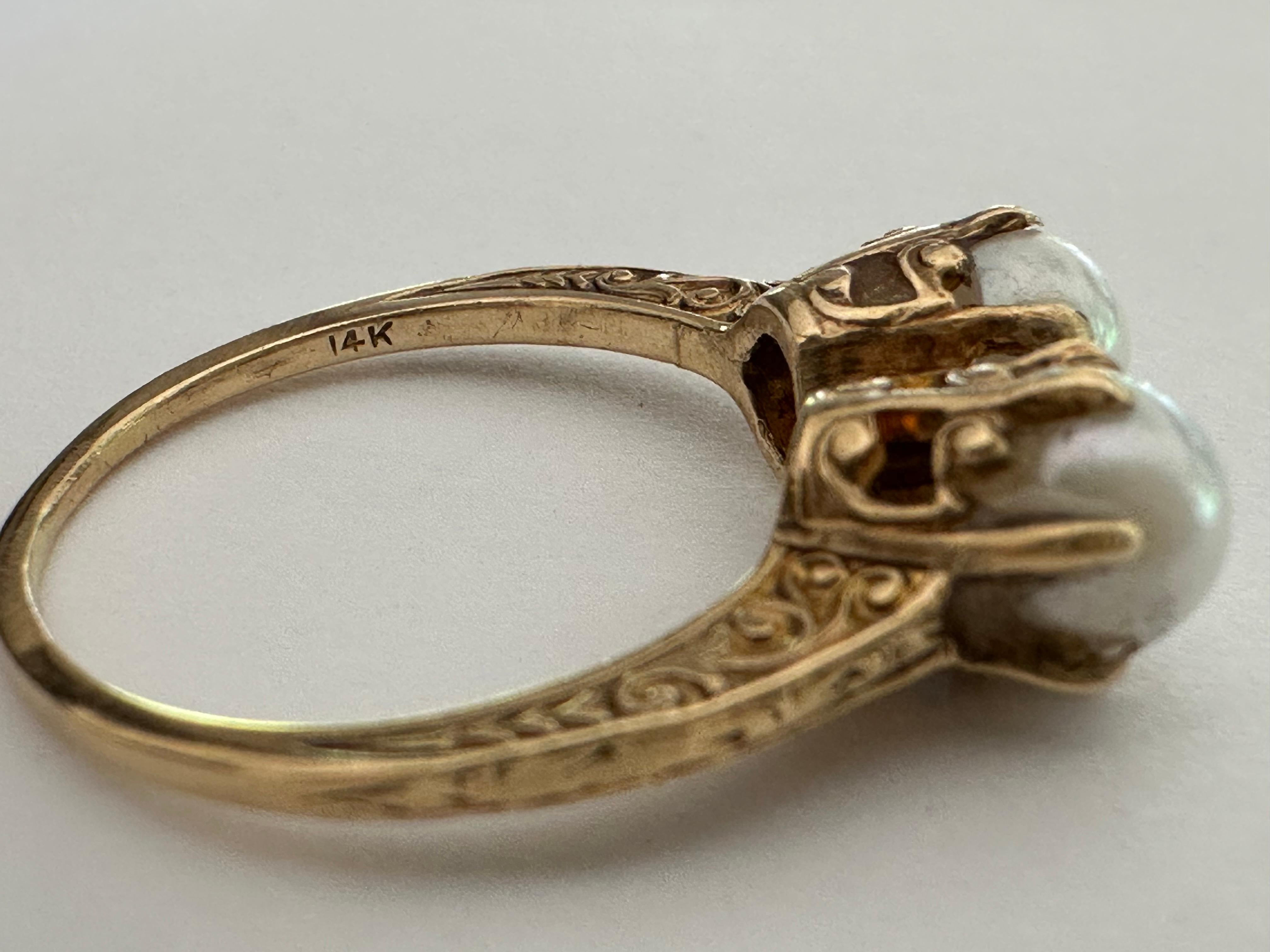 Viktorianischer Perlen- und 14K Gelbgold Toi et Moi Ring im Angebot 1