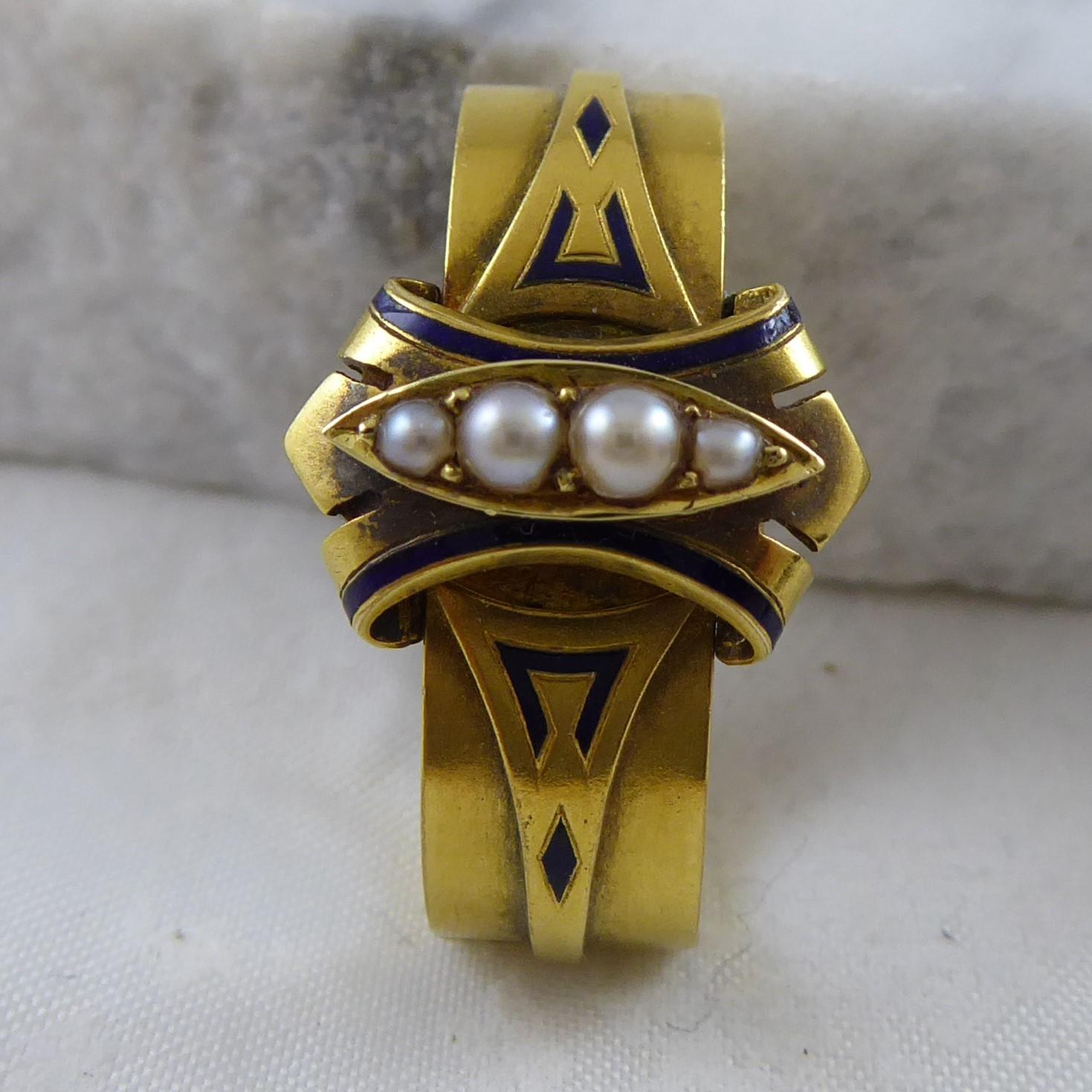 Women's or Men's Victorian Pearl and Enamel Scarf Clip in High Carat Yellow Gold