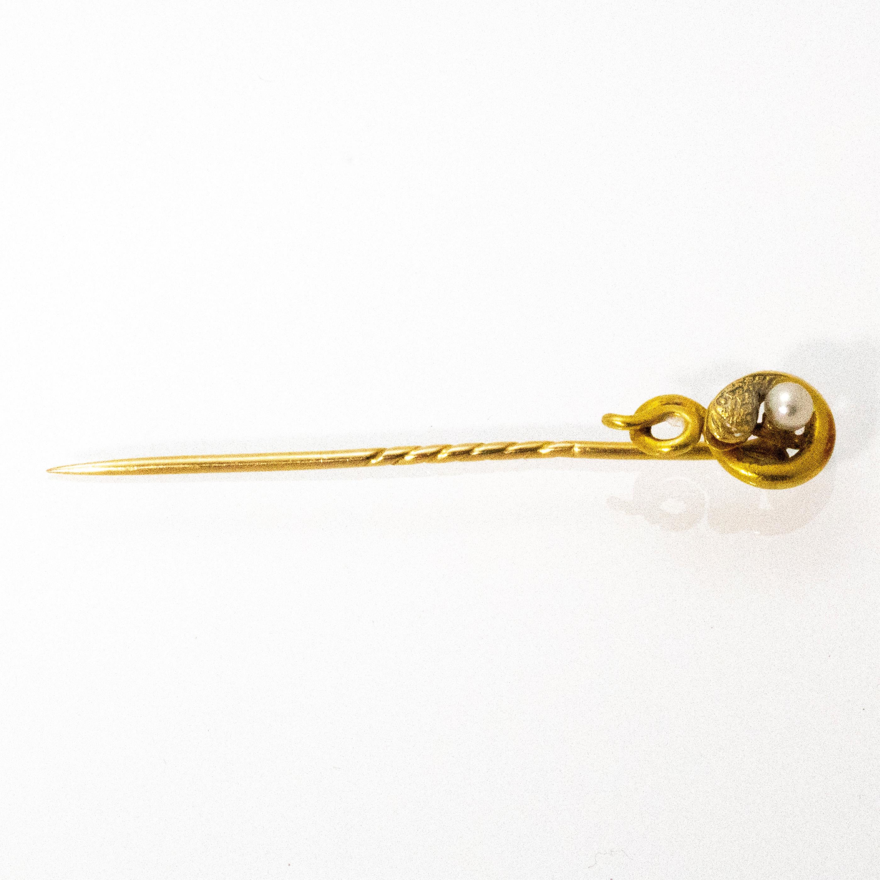 Women's or Men's Victorian Pearl and Gold Serpent Pin
