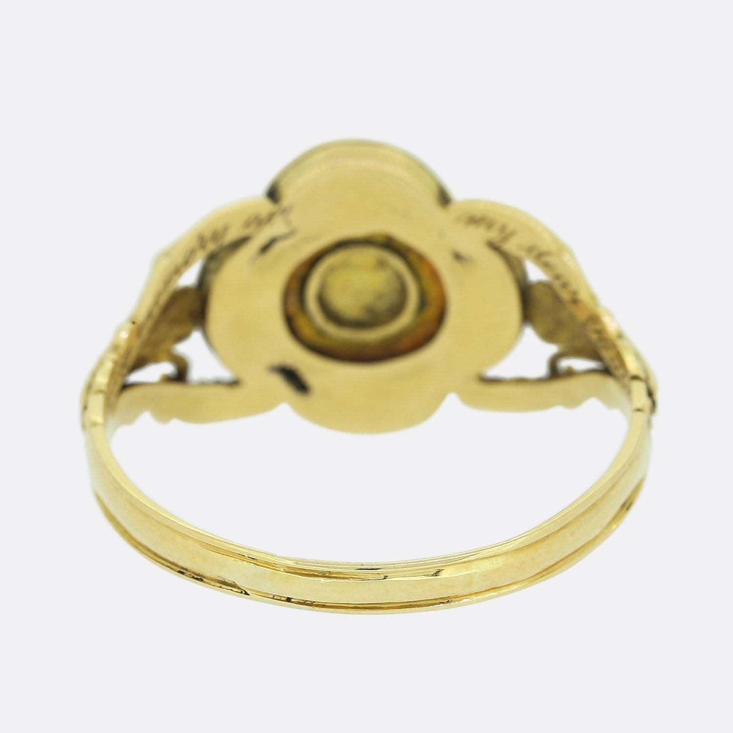 Viktorianischer Perlen-, Diamant- und Emaille-Trauer-Medaillon-Ring im Angebot 1