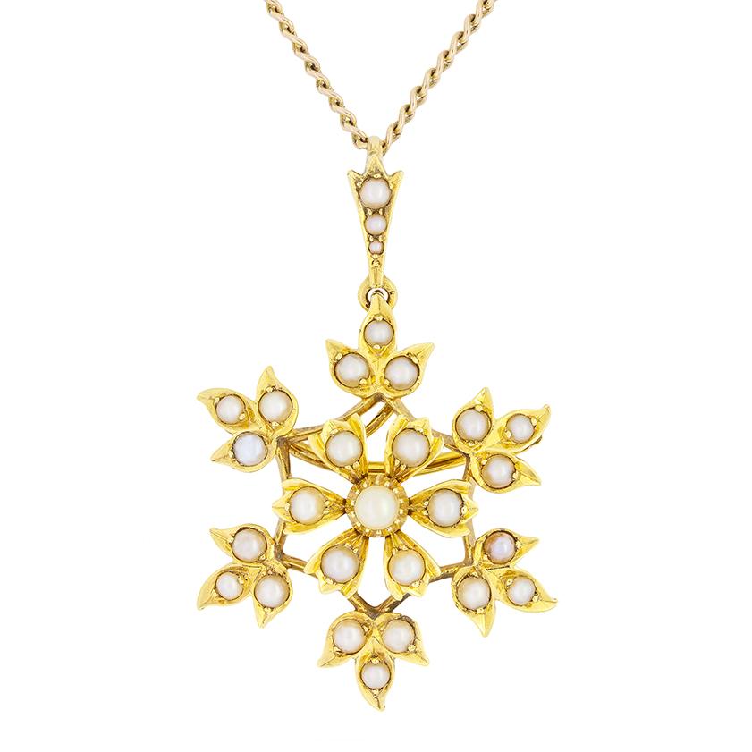 Victorian Pearl Flower Necklace, c.1900s In Good Condition In London, GB
