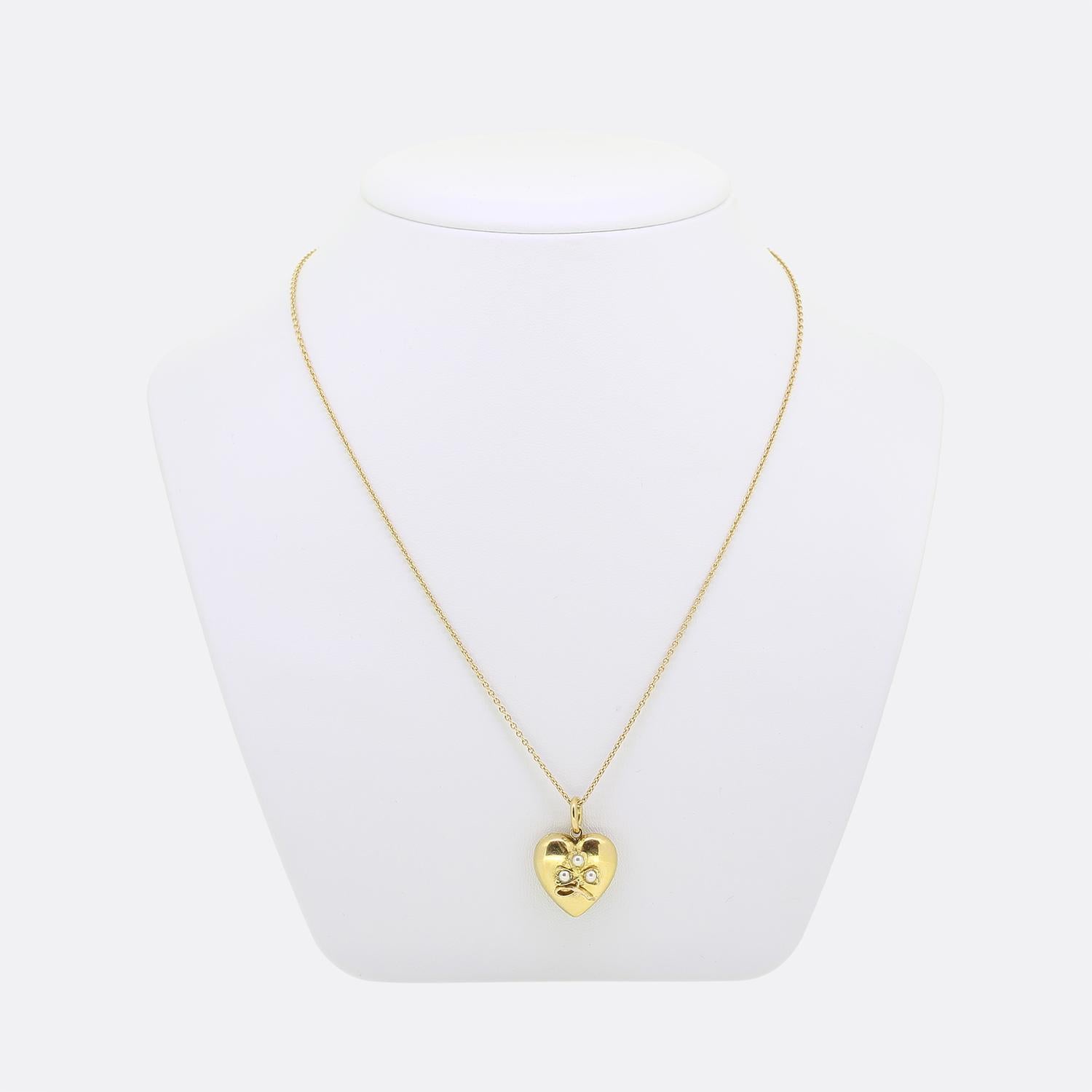 Collier victorien avec pendentif en forme de coeur en perle Bon état - En vente à London, GB