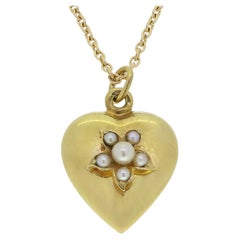 Victorian Pearl Heart Pendant Necklace