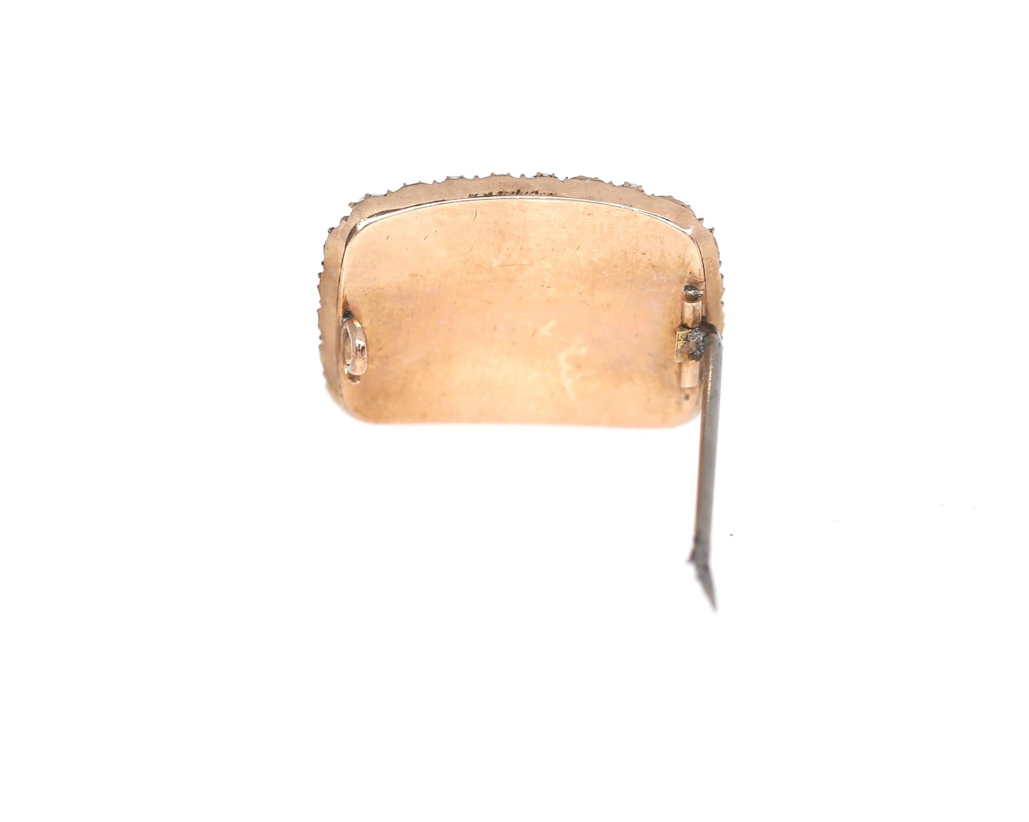 Victorian Pearl Jet Brooch, 1880 For Sale 2