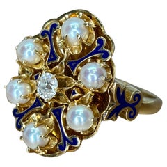 Anillo Victoriano de Perlas y Racimo de Diamantes talla Mina Vieja Esmalte Azul Oro Amarillo 14k
