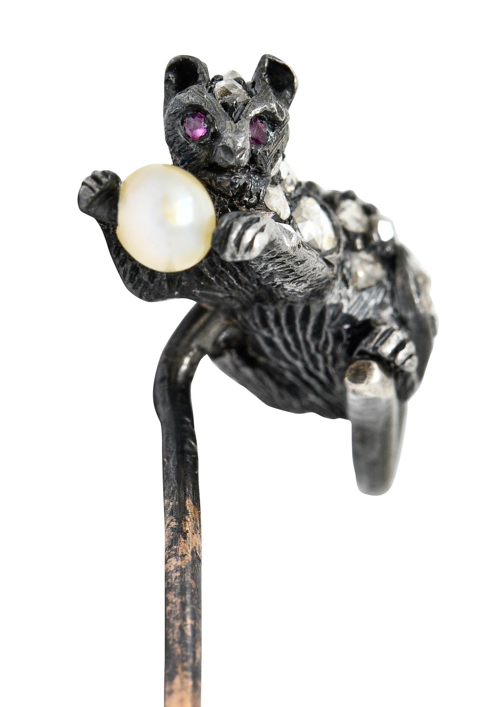 Victorian Pearl Rose Cut Diamond Silver 18 Karat Gold Kitten Stickpin For Sale 3