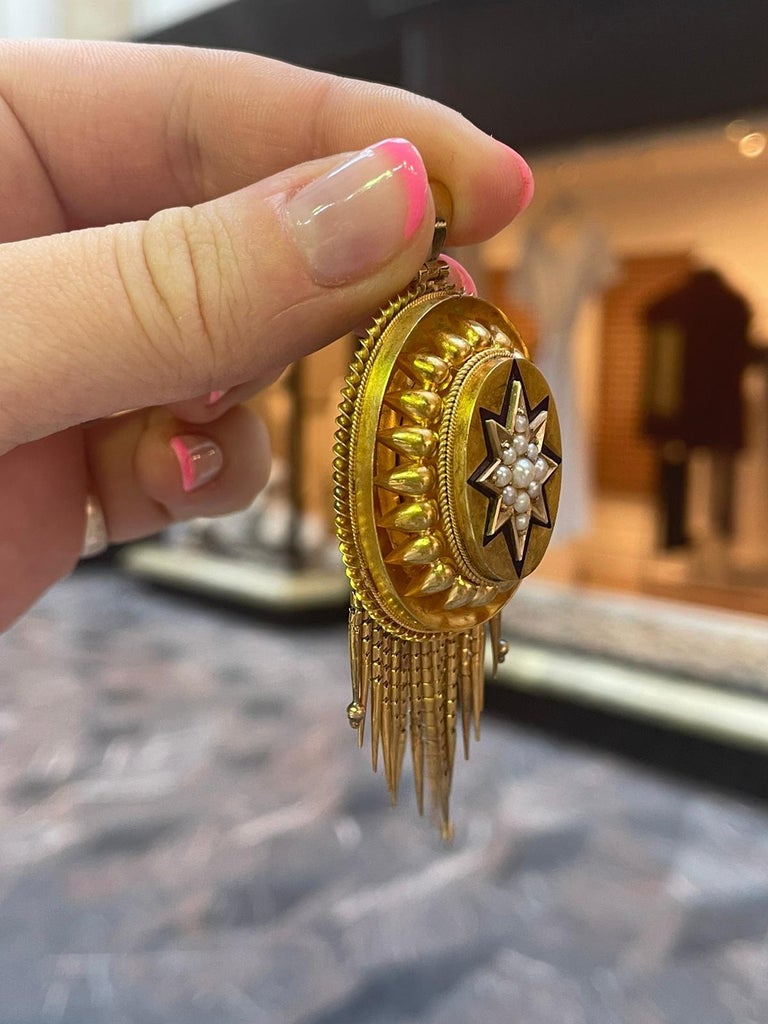 Victorian Pendant 18 Karat Yellow Gold Enamel Pearl circa 1860 For Sale ...