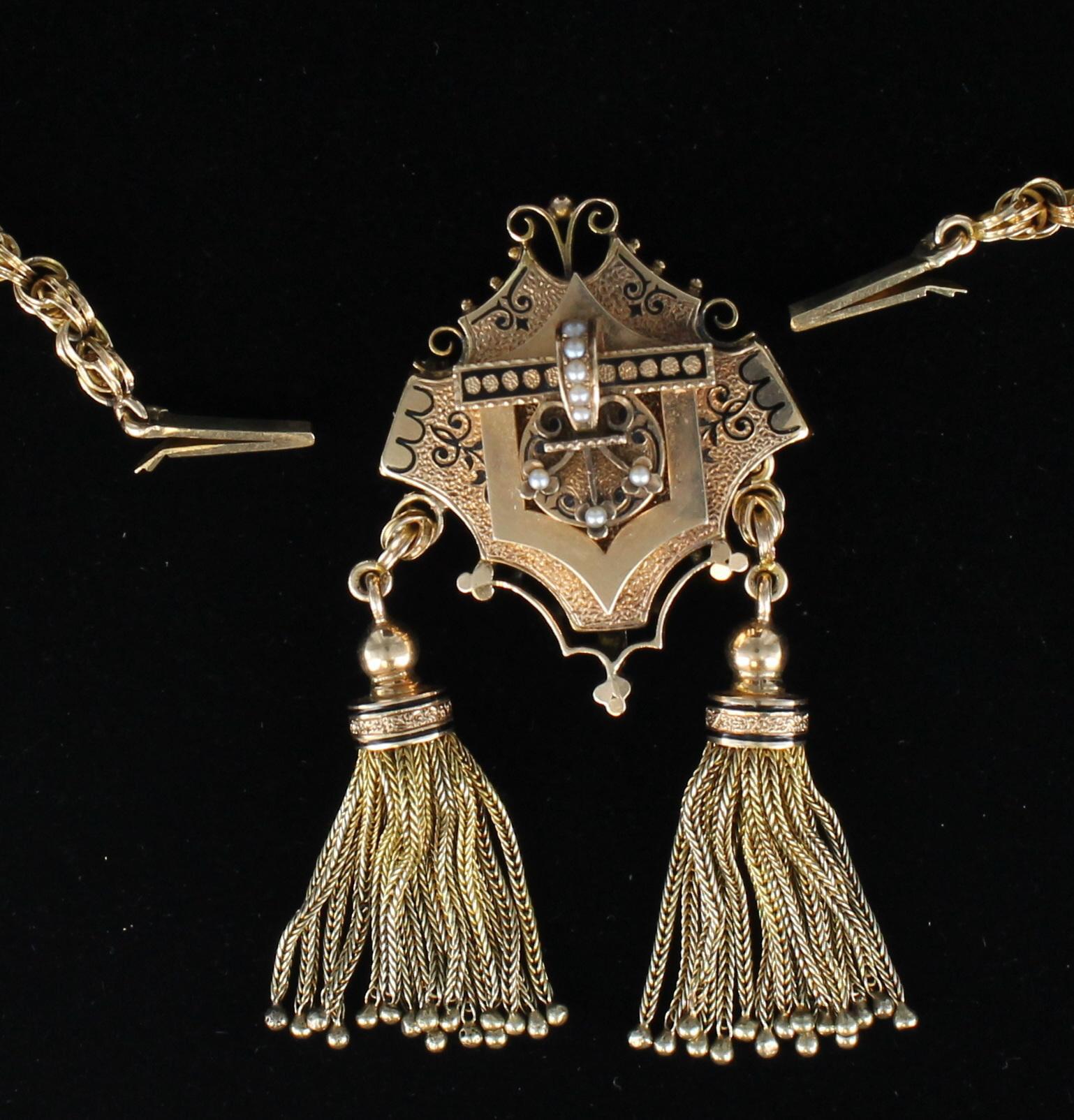 Victorian Pendant and Watch Chain with Pearls and Enamel in 15 Karat Yellow Gold For Sale 1