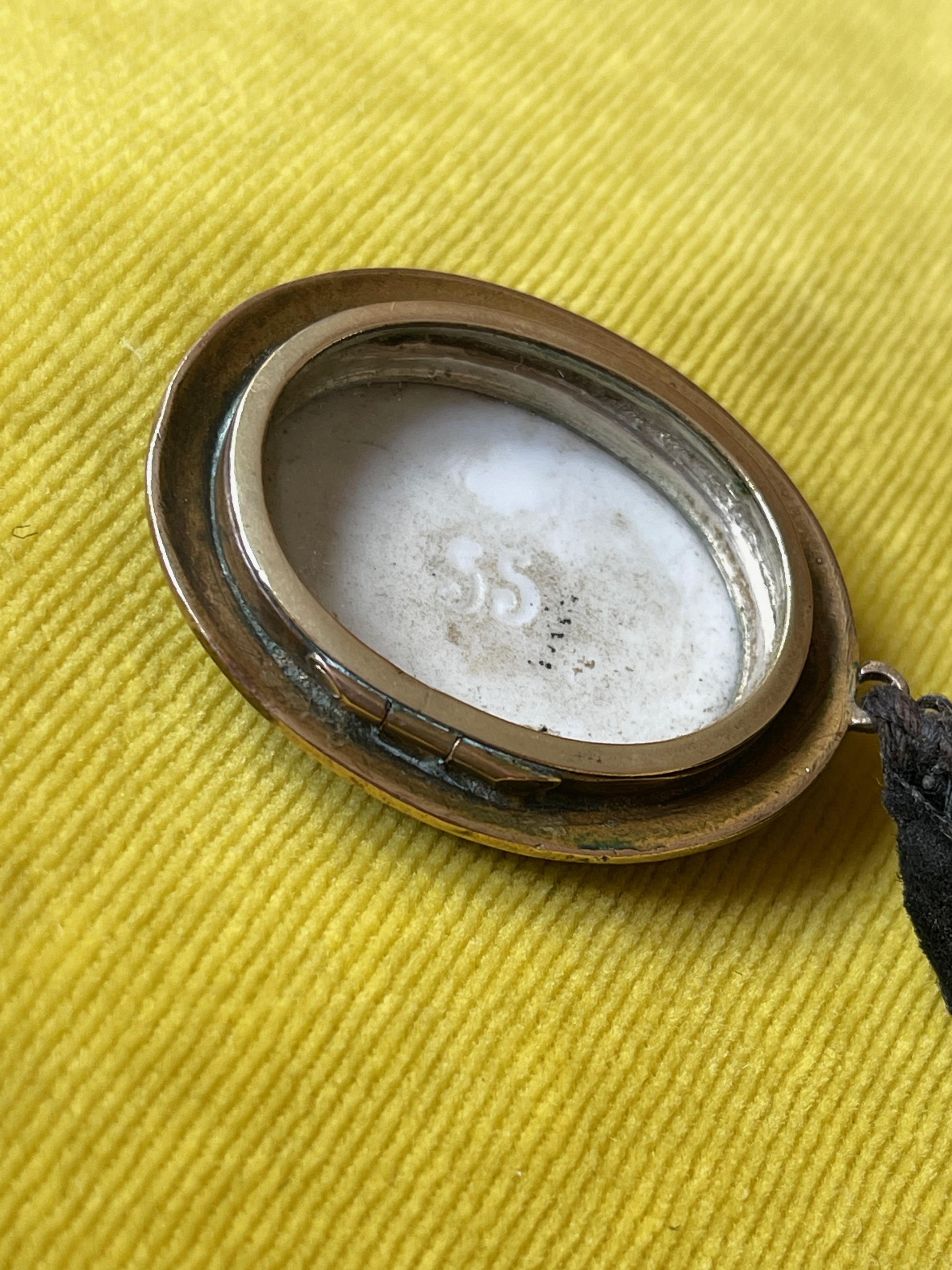 Victorian Pendant Locket around 1910 Brass & Glossy Porcelain Edelweiss, Germany 5