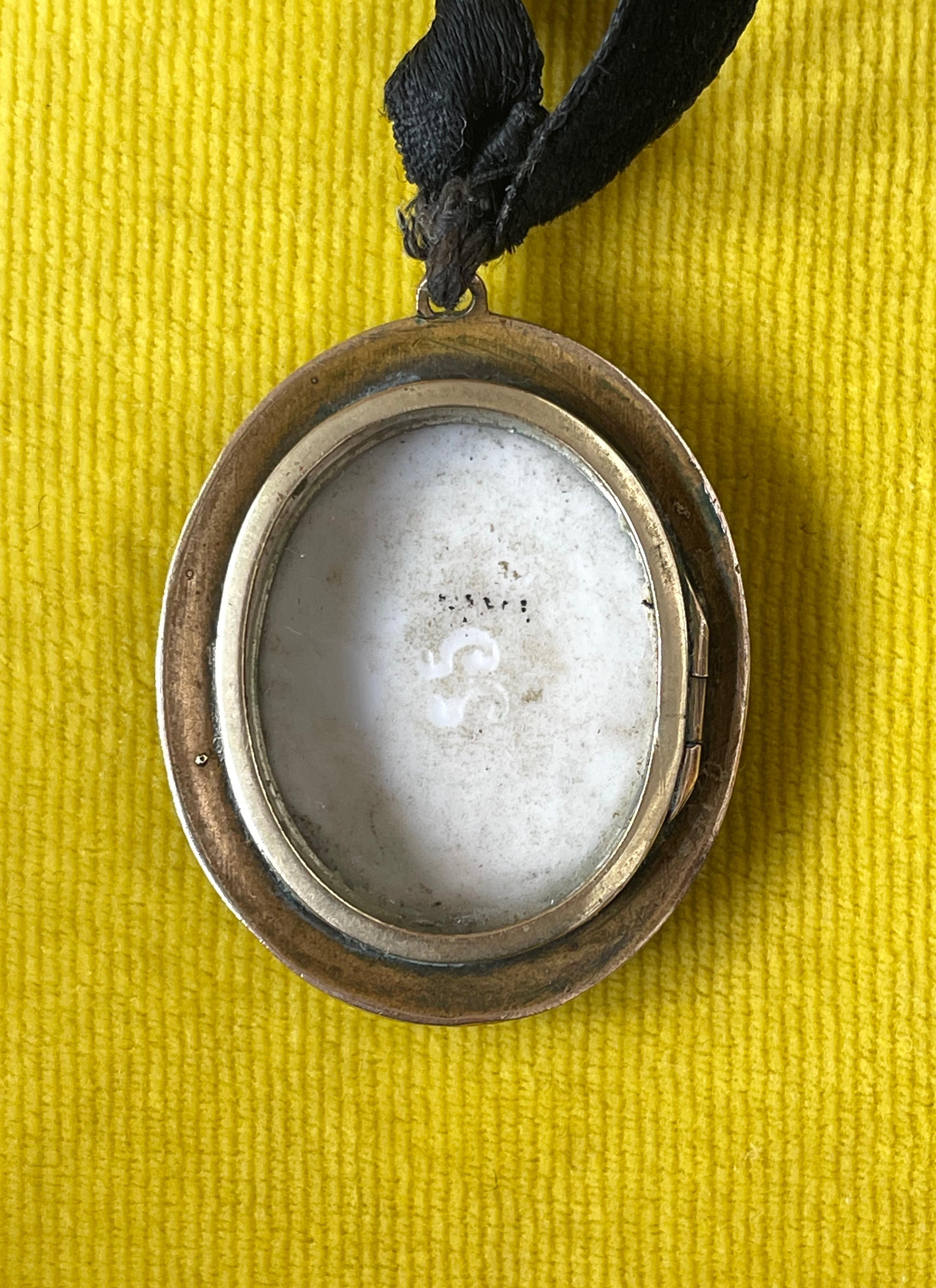Victorian Pendant Locket around 1910 Brass & Glossy Porcelain Edelweiss, Germany 1