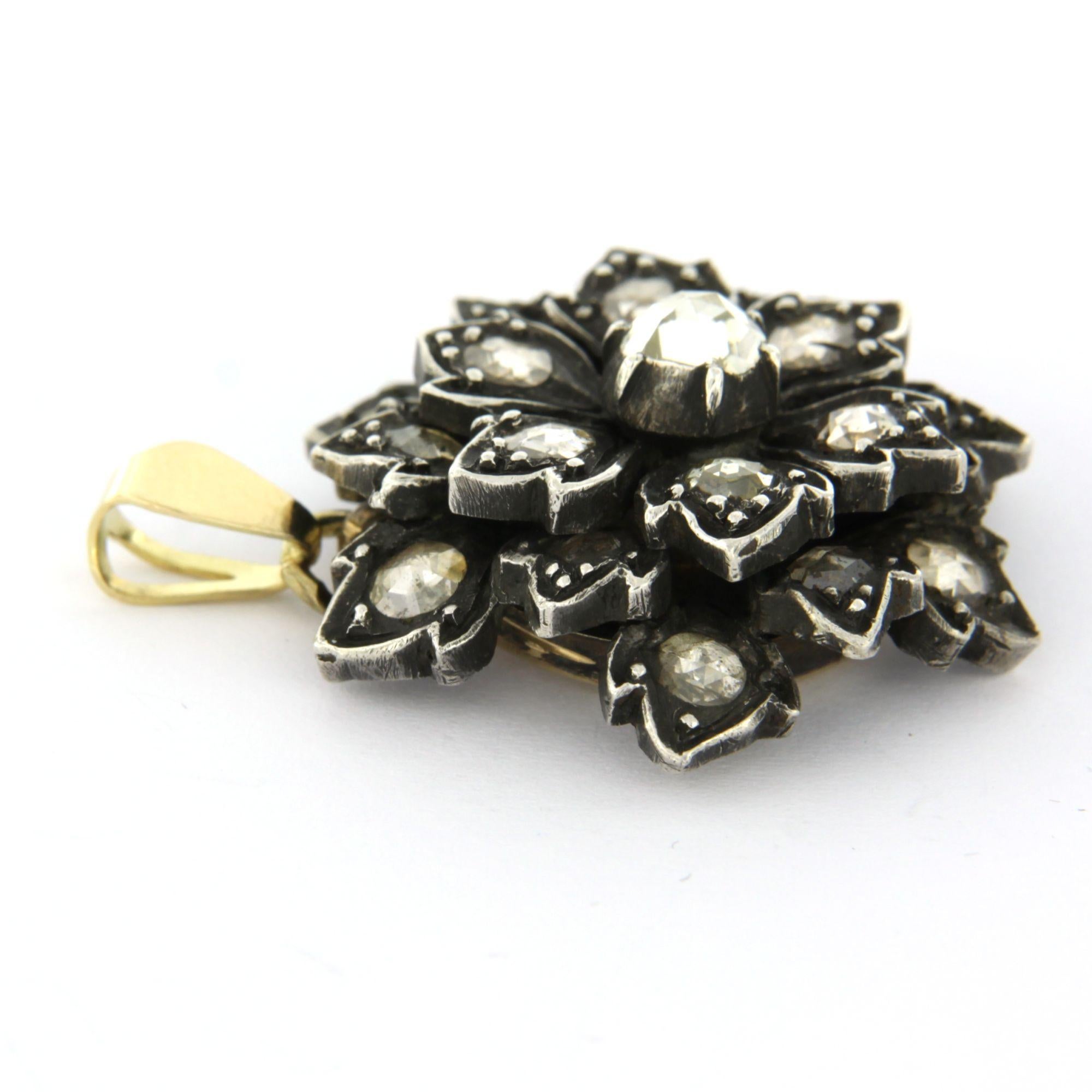 Début de l'époque victorienne Pendentif victorien avec diamants taillés en rose jusqu'à 0,60ct 14k or et argent en vente