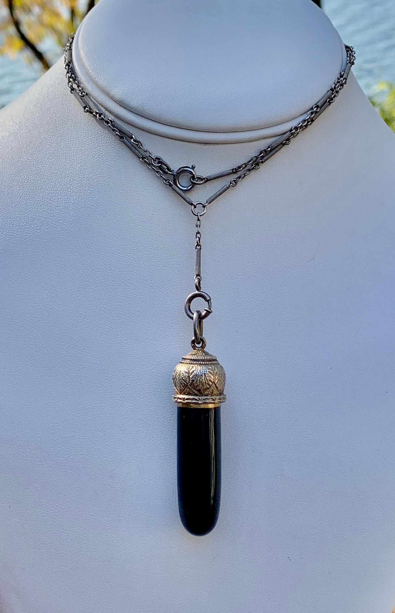 Victorian Perfume Bottle Vinaigrette Necklace F&B Sterling Silver In Good Condition In New York, NY