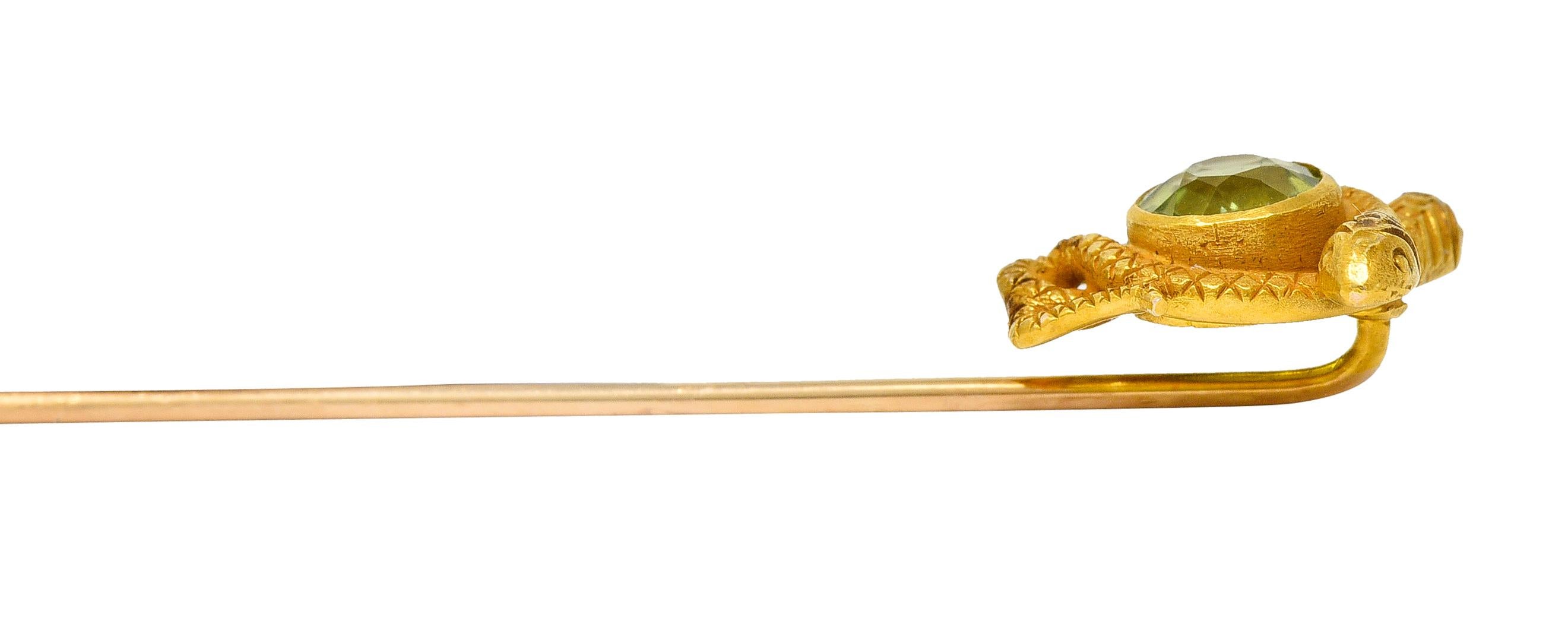 Victorian Peridot 14 Karat Yellow Gold Love Knot Snake Stickpin For Sale 1