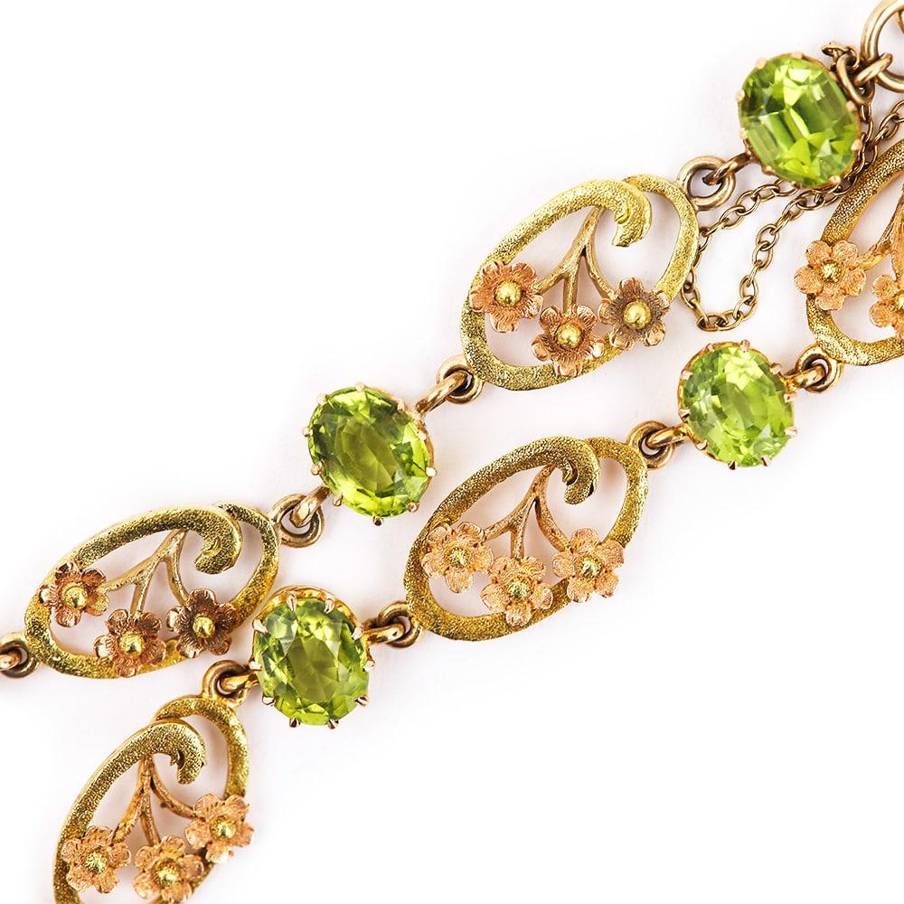 Victorian Peridot and 18 Karat Green, Yellow and Rose Gold Art Nouveau Bracelet 2