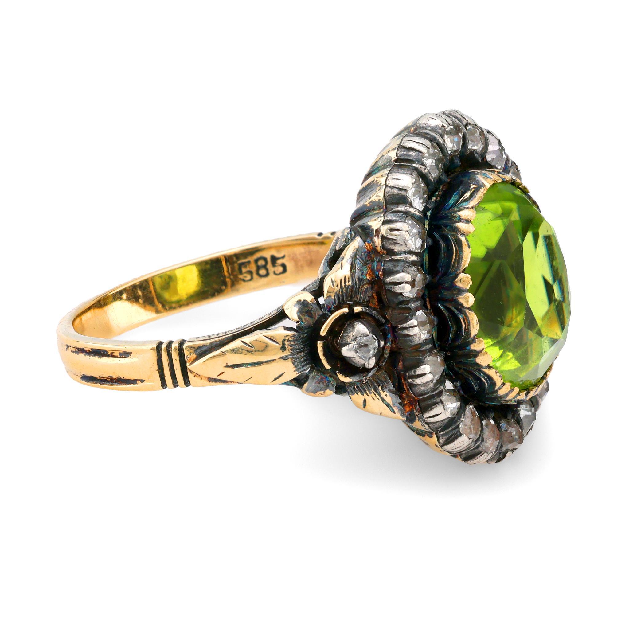 Anillo victoriano de oro de 14k con diamante peridoto Victoriano