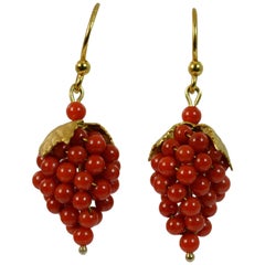 Victorian Period 15 Carat Gold and Coral Berry Design Dangle Earrings