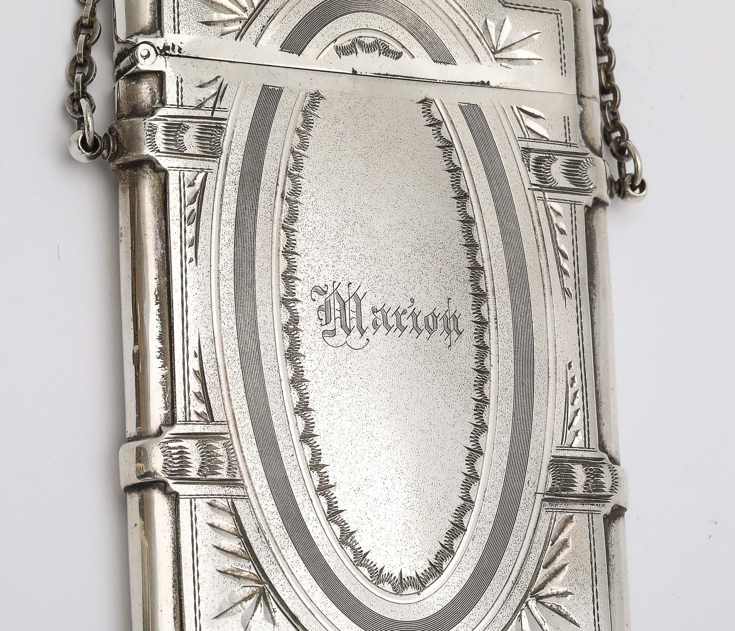 Période victorienne/Aesthetic Movement A Silver Silver Calling/Business Card Case Bon état - En vente à New York, NY