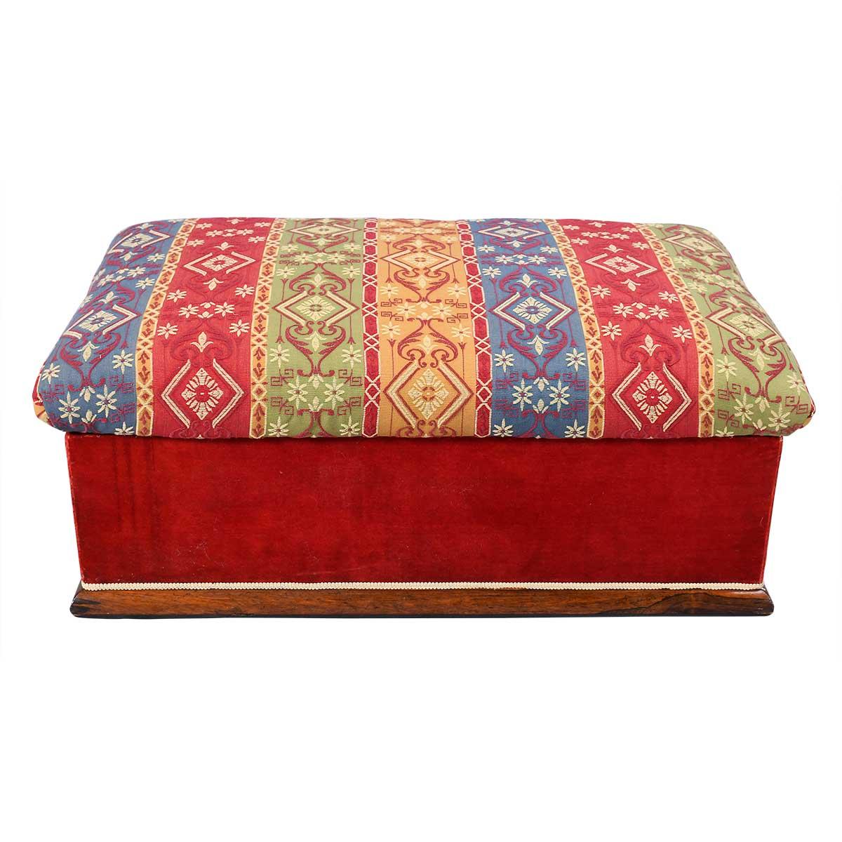 Anglais Pouf en forme de boîte d'époque victorienne en vente