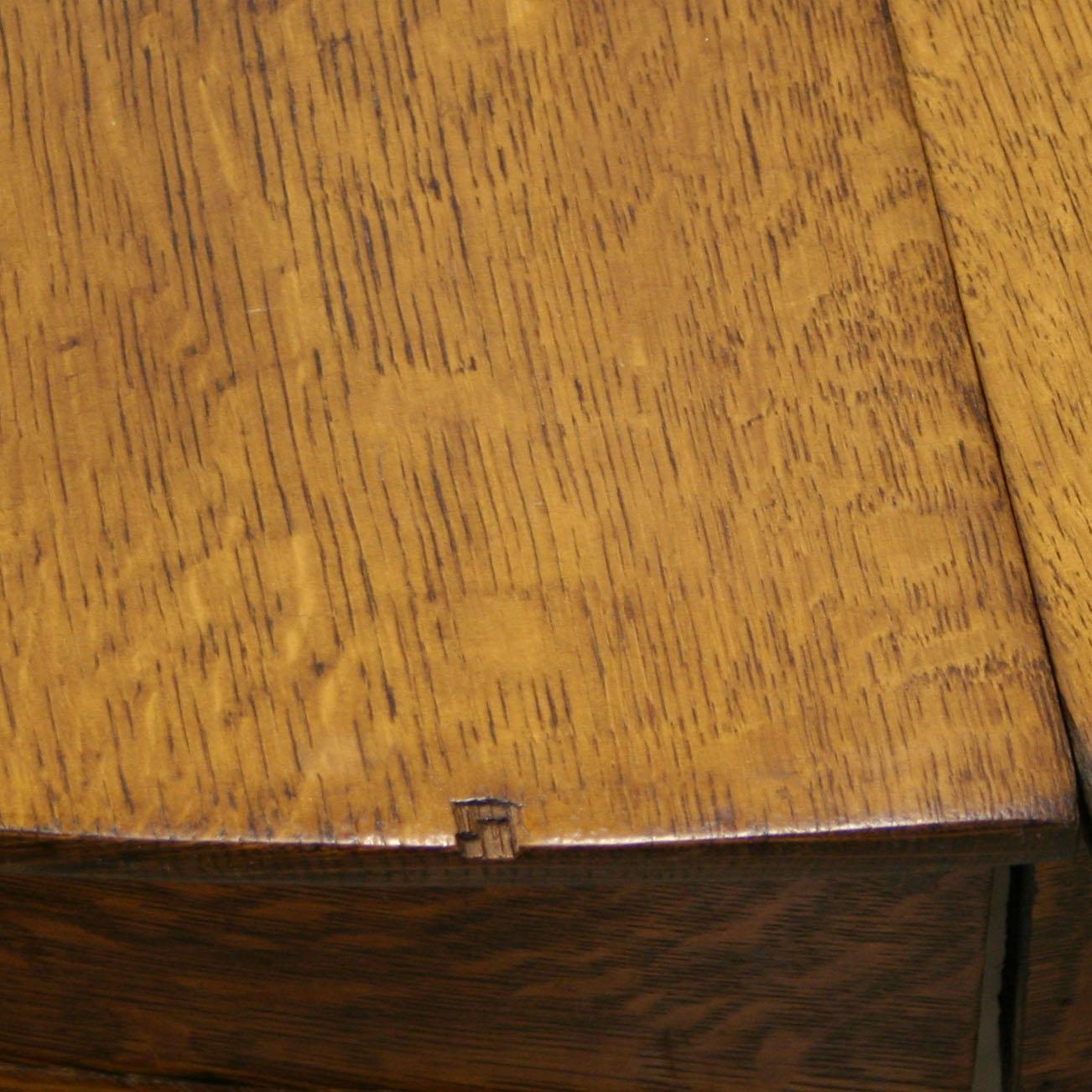 Late 19th Century Victorian Period Carved Oak Lion Head Pedestal Oval Dining Table