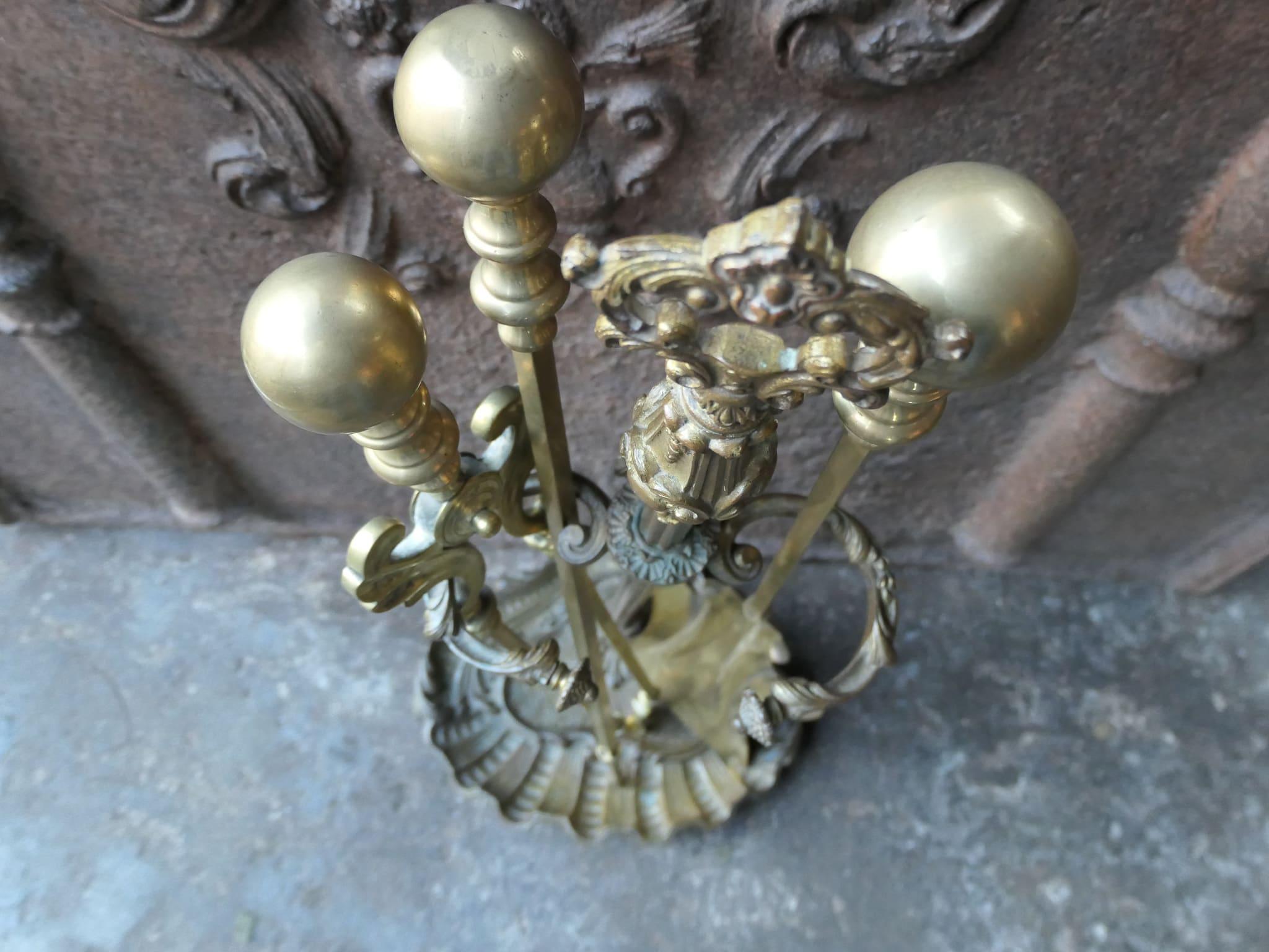 Tisonnier anglais d'époque victorienne ou tisonnier de cheminée en vente 4