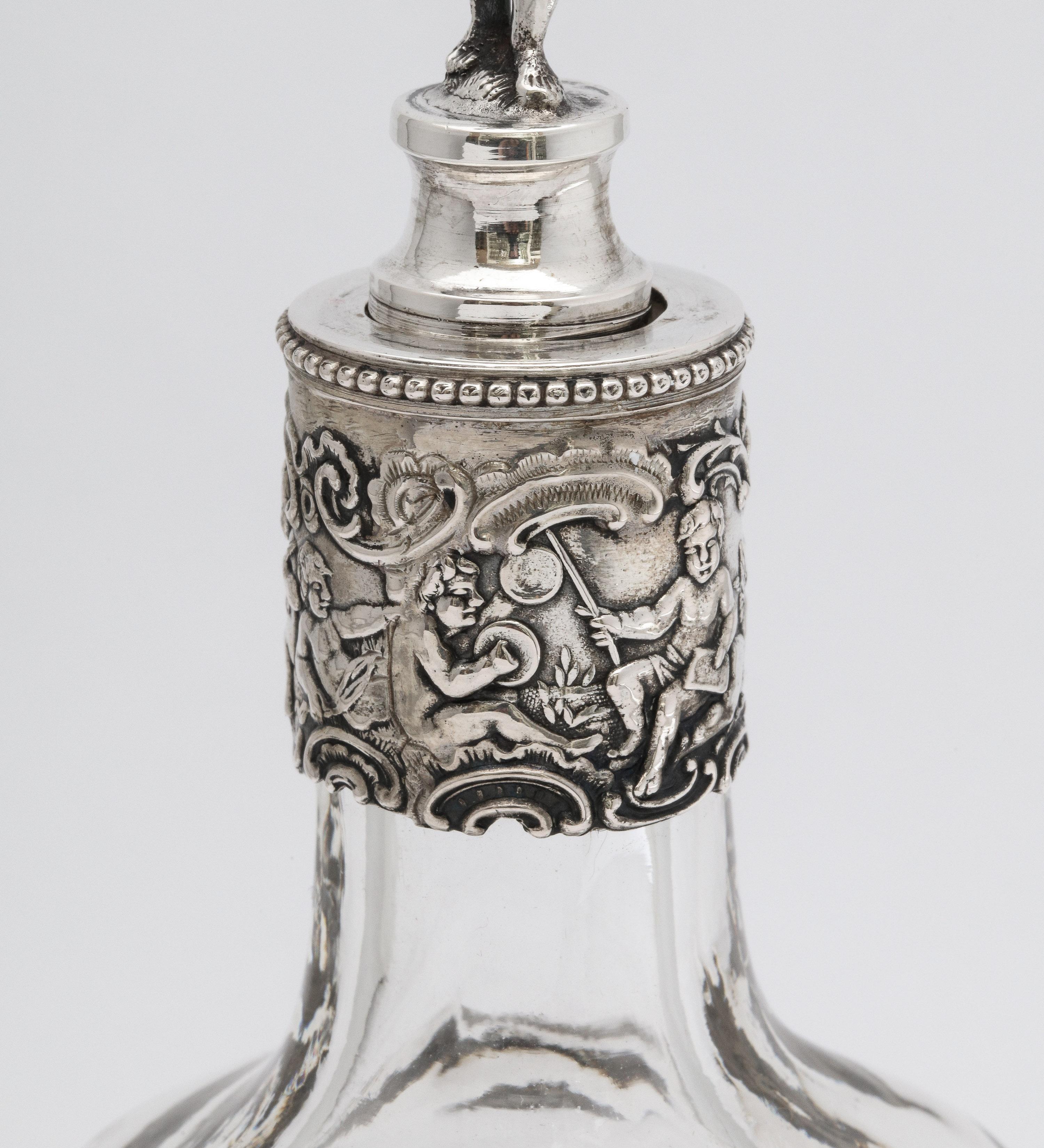 Victorian Period Hanau Continental Silver '.800', Mounted Glass Liqueur Decanter In Good Condition In New York, NY