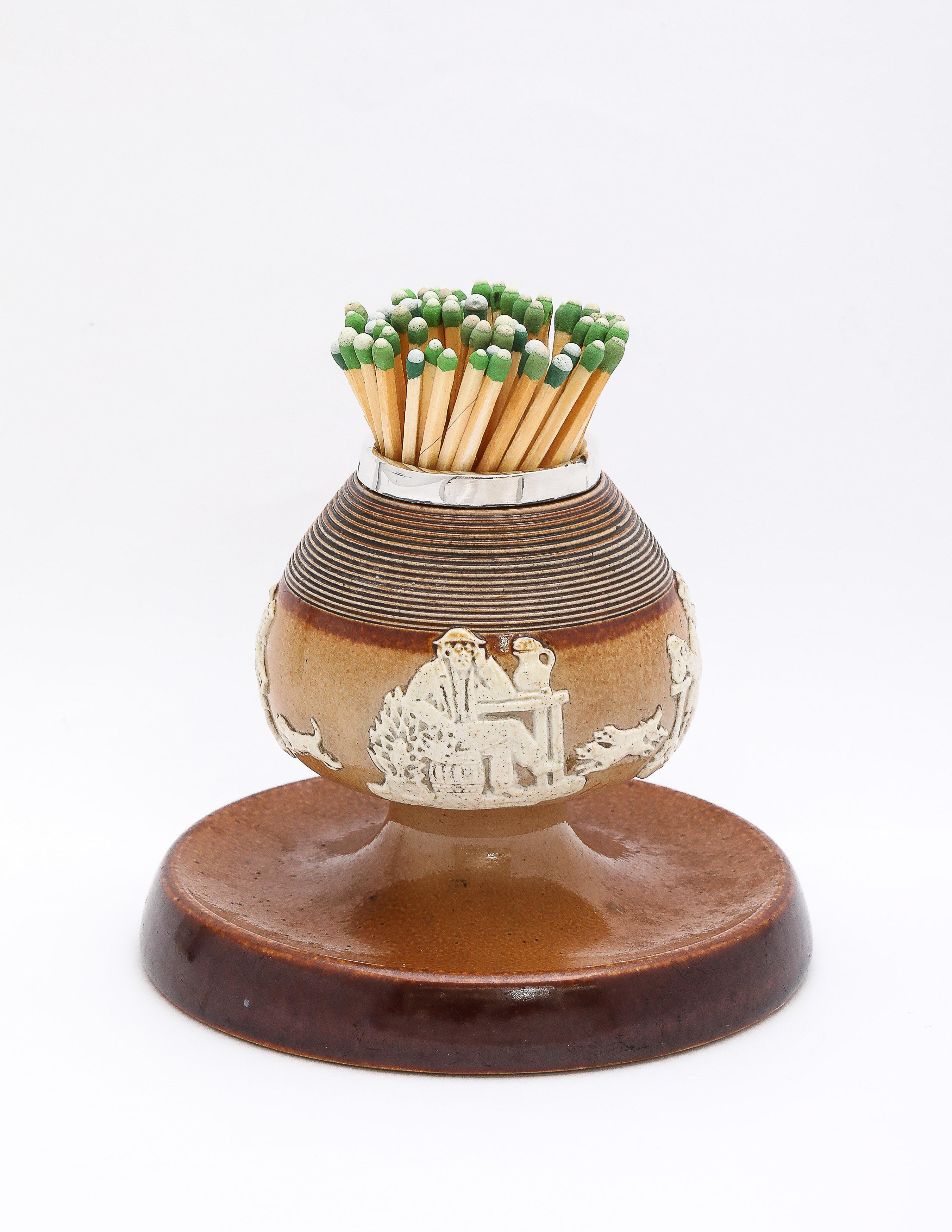 Grand marqueur de match Doulton Lambeth d'époque victorienne, monté en A Silver Bon état - En vente à New York, NY