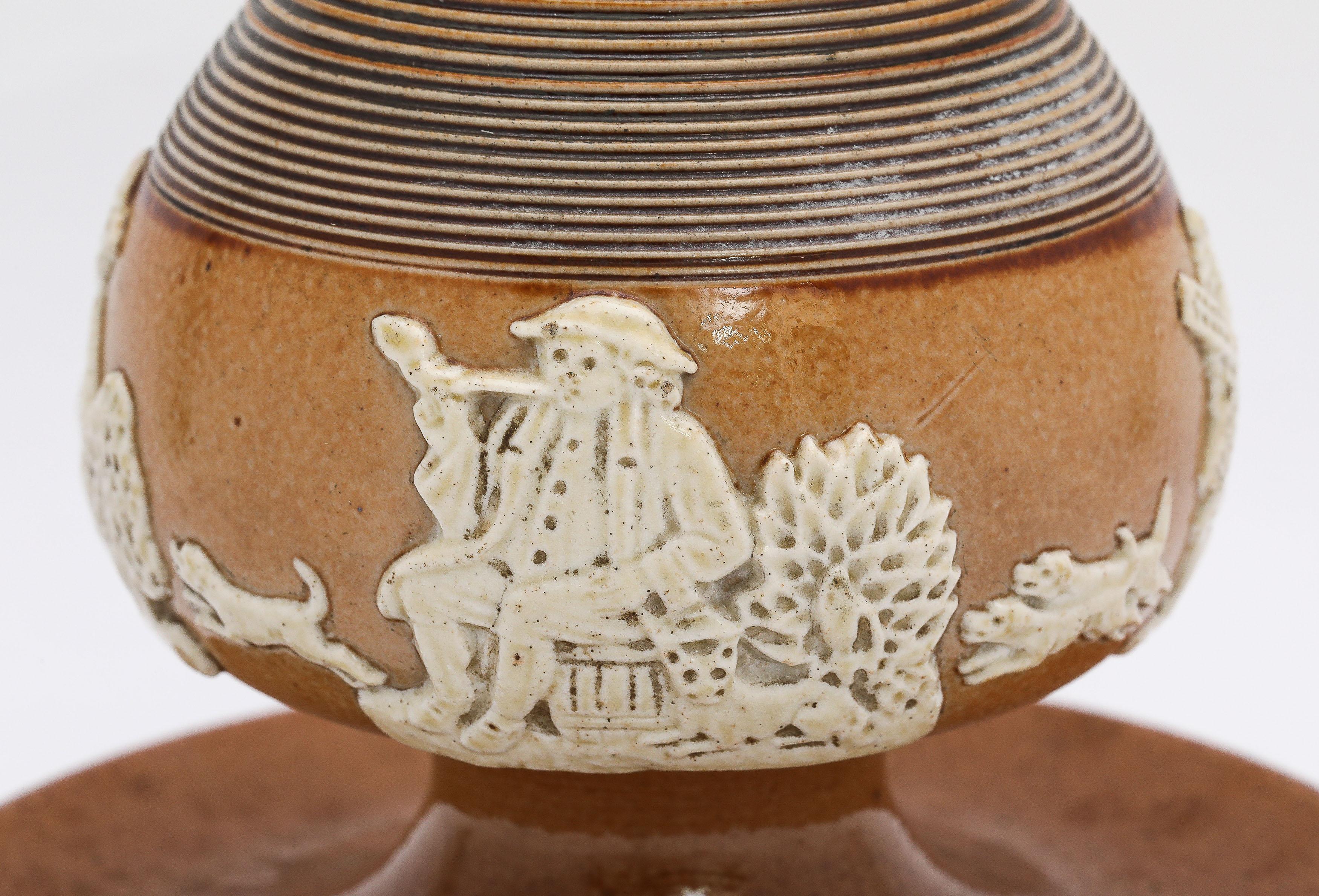 Grand marqueur de match Doulton Lambeth d'époque victorienne, monté en A Silver en vente 2
