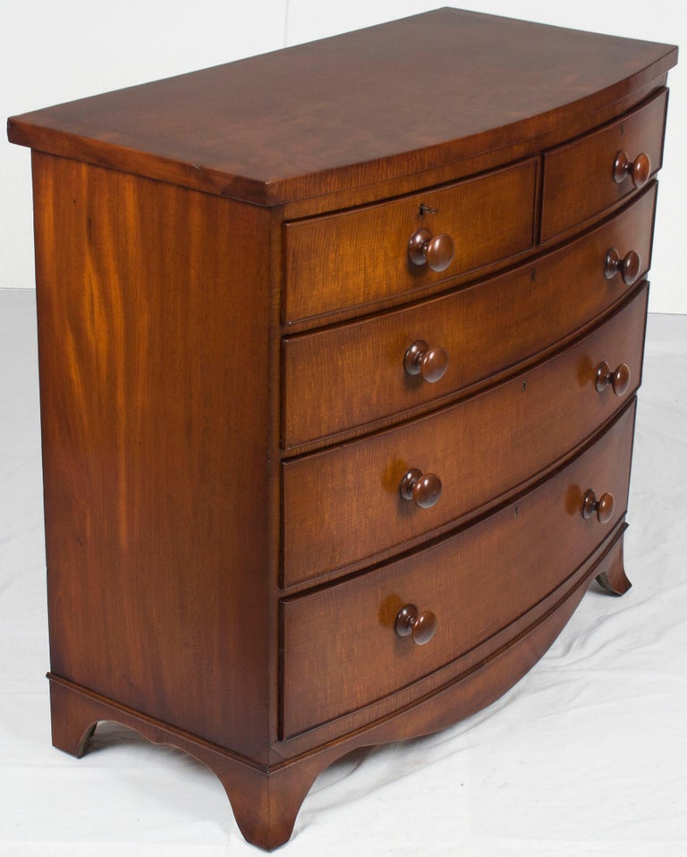 Victorian Period Mahogany Bow Front Chest of Drawers Dresser For Sale