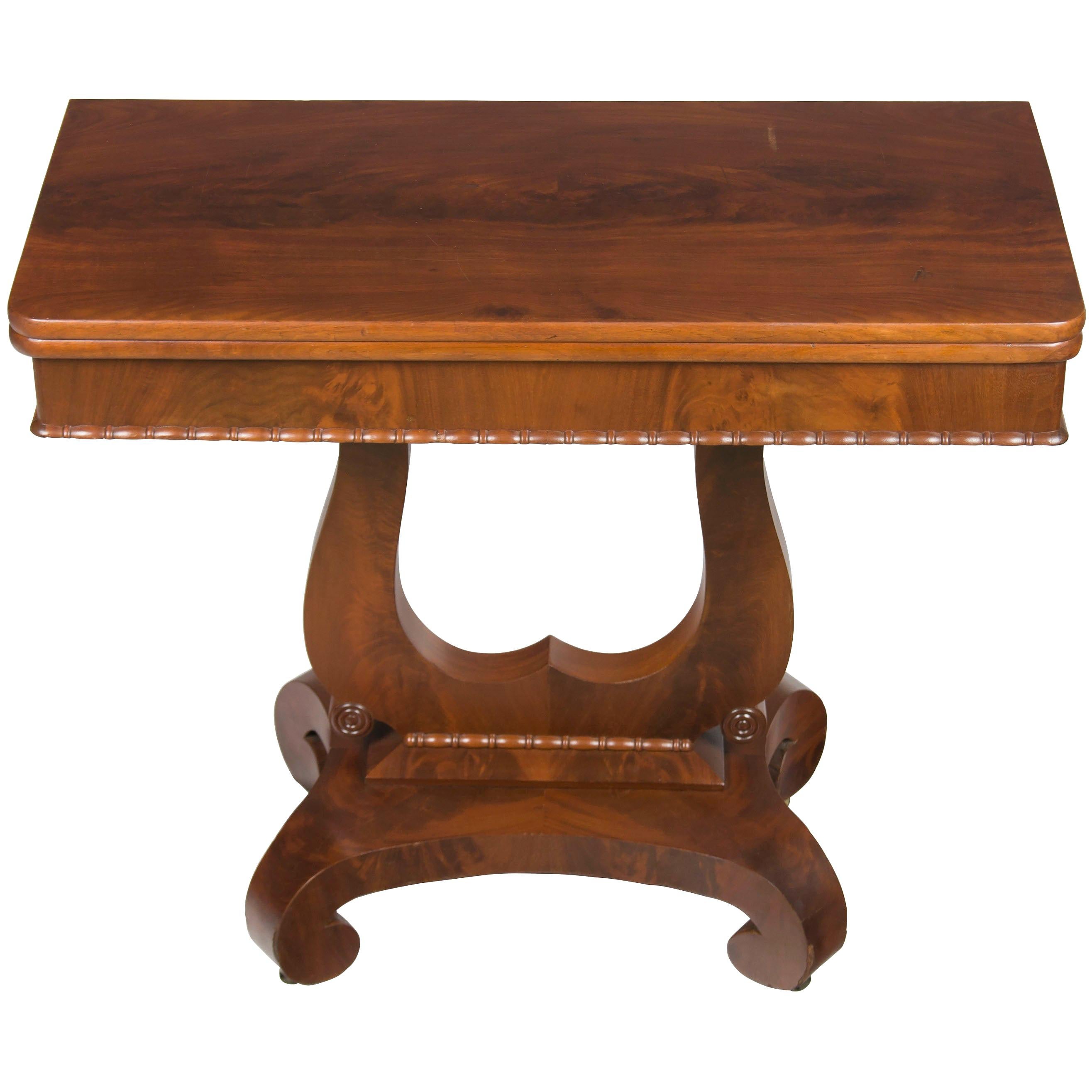 Victorian Period Mahogany Flip Top Card Table on Pedestal Base For Sale