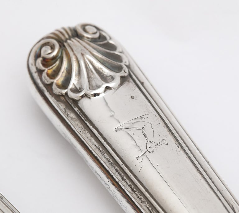 Victorian Period Set of 8 Sterling Silver-Handled Shell Pattern Knives For Sale 6