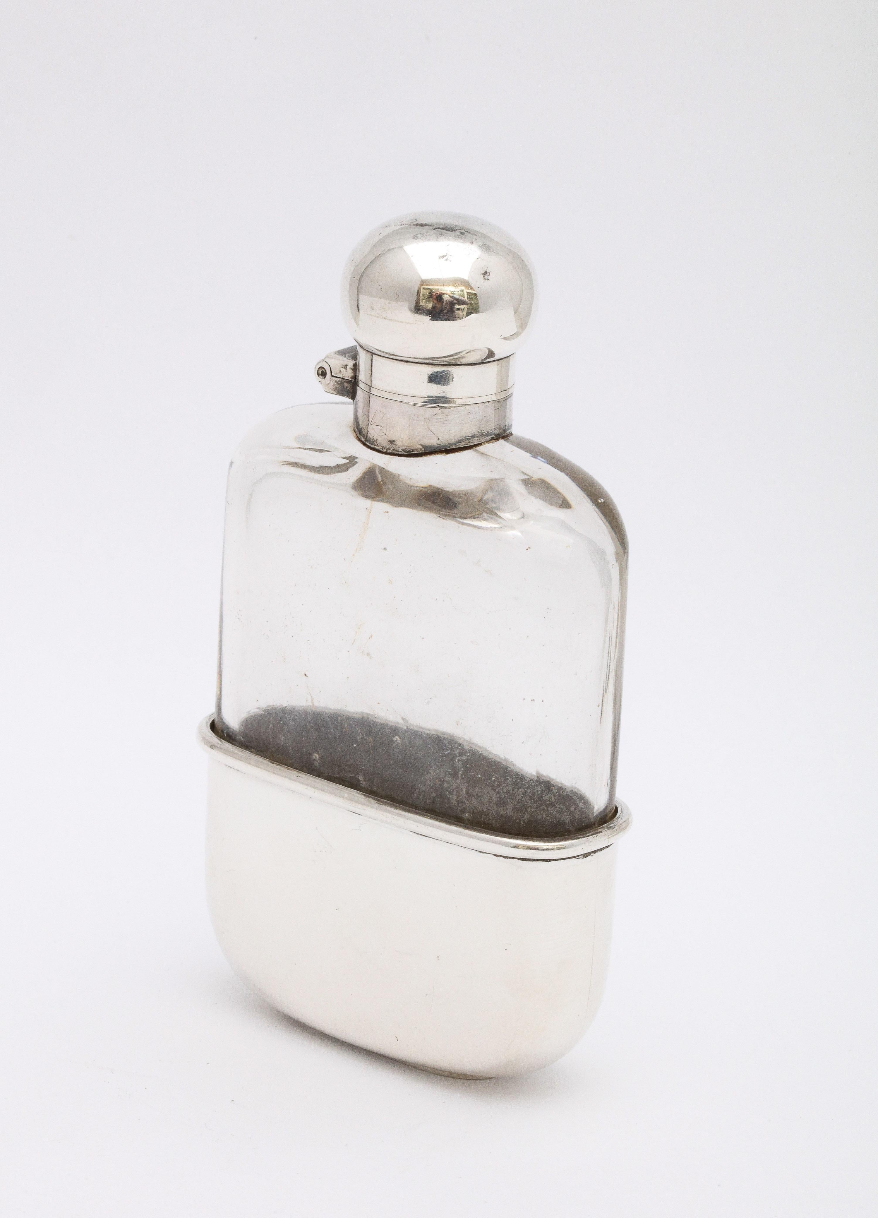 Victorian Period Sterling Silver-Mounted Glass Liquor Flask with Hinged Lid For Sale 13