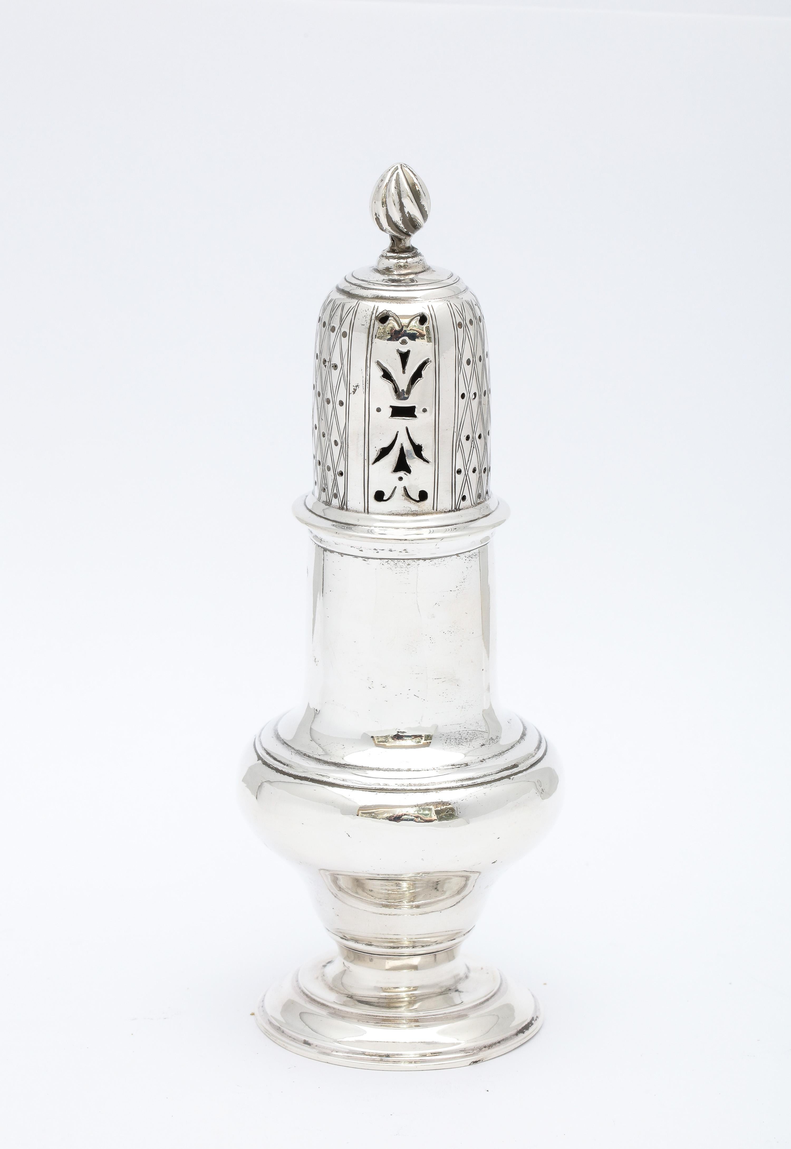 Victorian Period Sterling Silver Muffineer/Sugar Caster In Good Condition For Sale In New York, NY