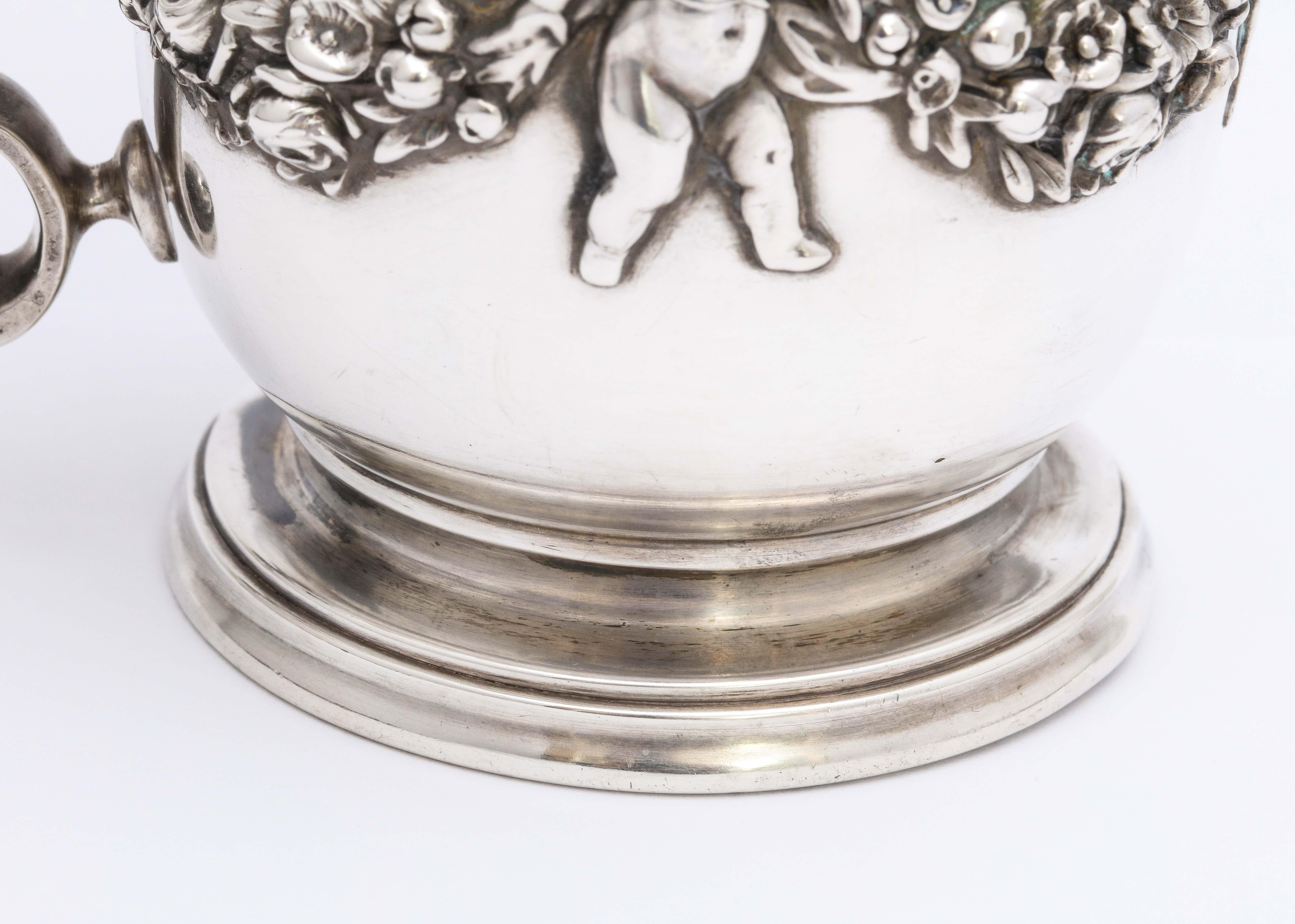 Late 19th Century Victorian Period Sterling Silver Mug/Cup on Pedestal Base, Black, Starr & Frost For Sale