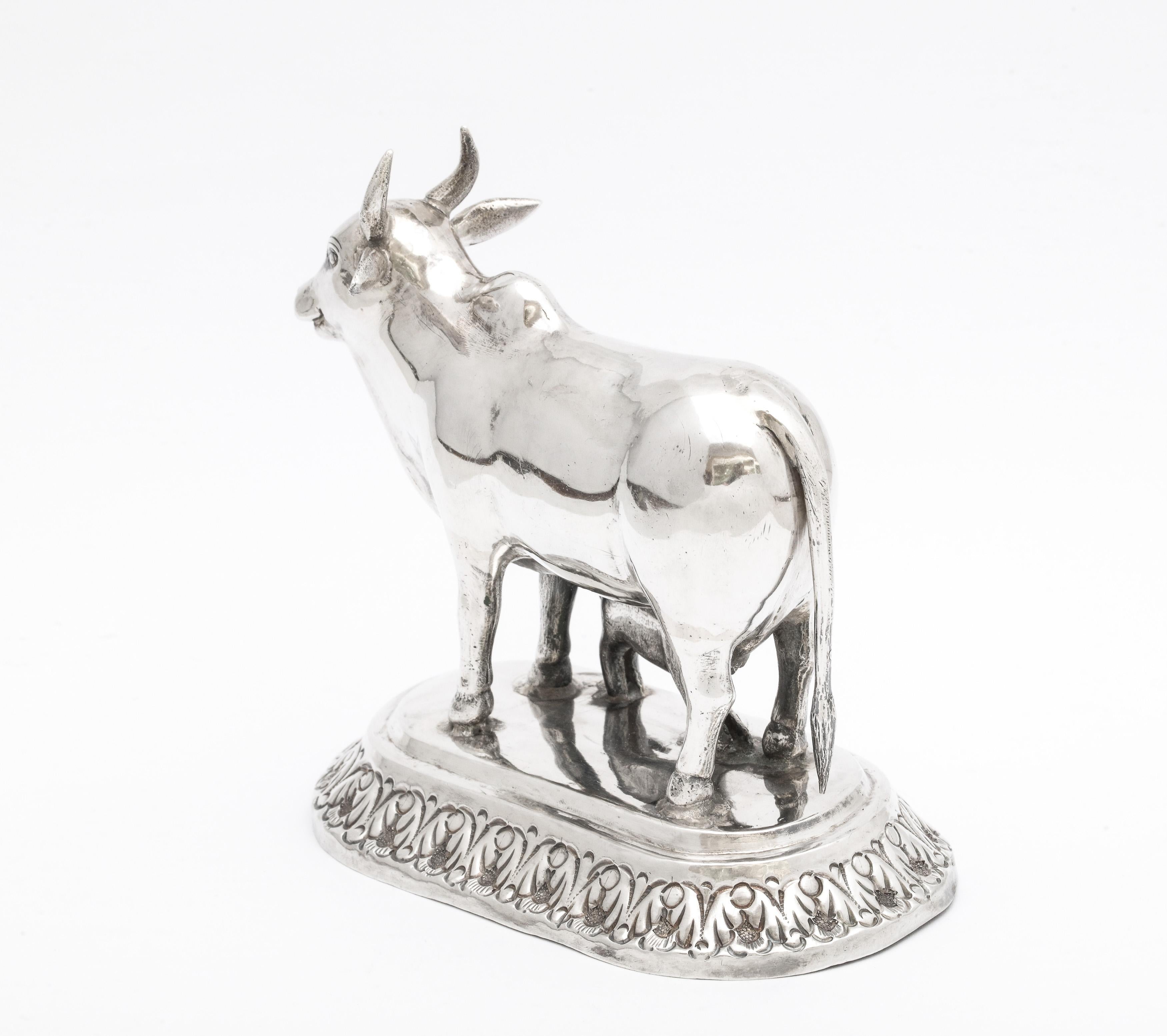 Victorian Period Sterling Silver Statue of a Cow and Her Calf For Sale 1