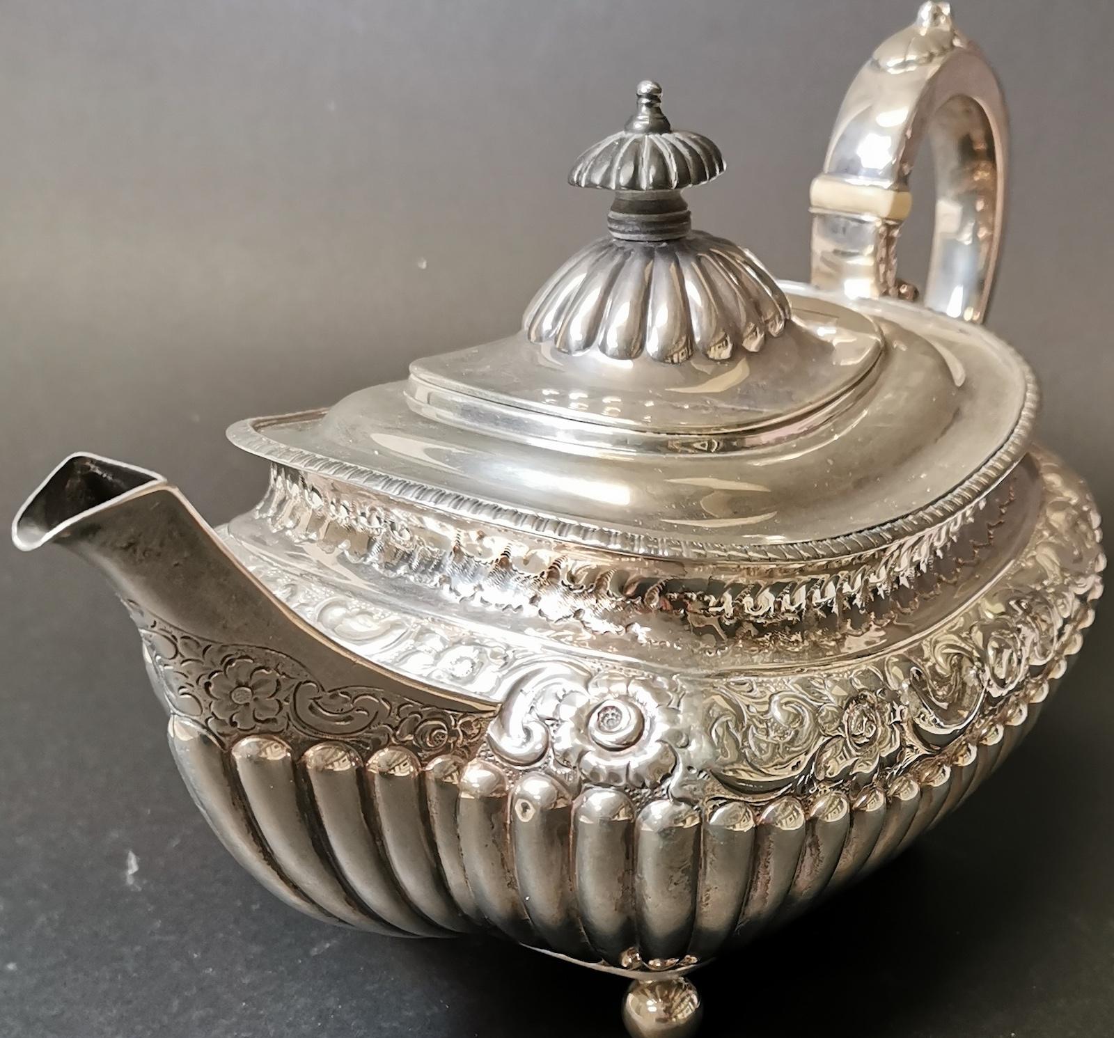 English Victorian Period Sterling Silver Teapot For Sale