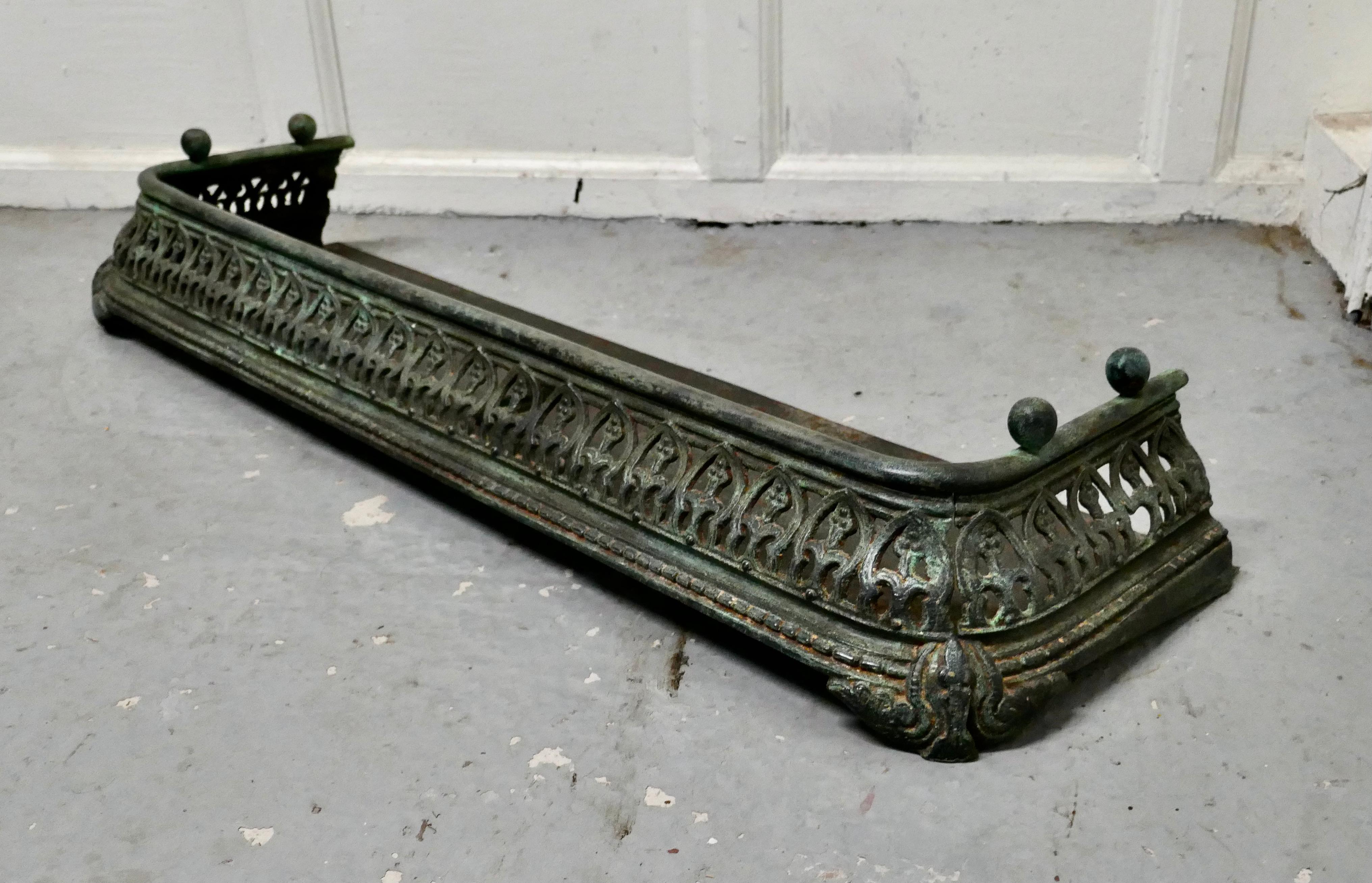 Arts and Crafts Victorian Pierced Cast Iron Fender For Sale