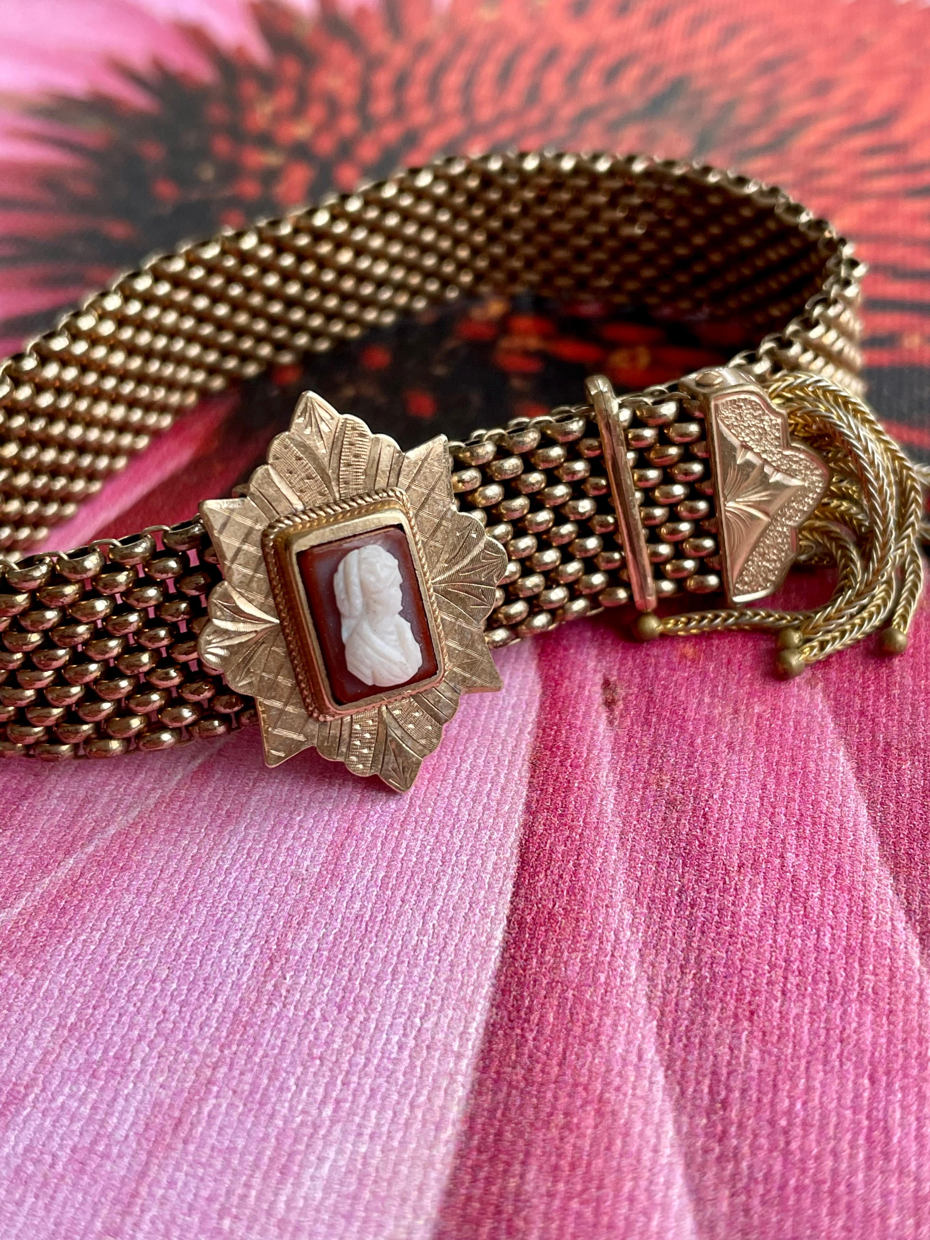 Victorian Pinch-Back Mesh Stone Cameo Gold-Filled Slide Bracelet with Fringe For Sale 1