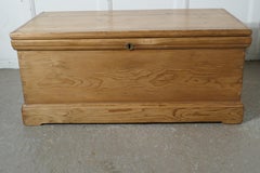 Victorian Pine Blanket Box, Coffee Table or Shoe Tidy