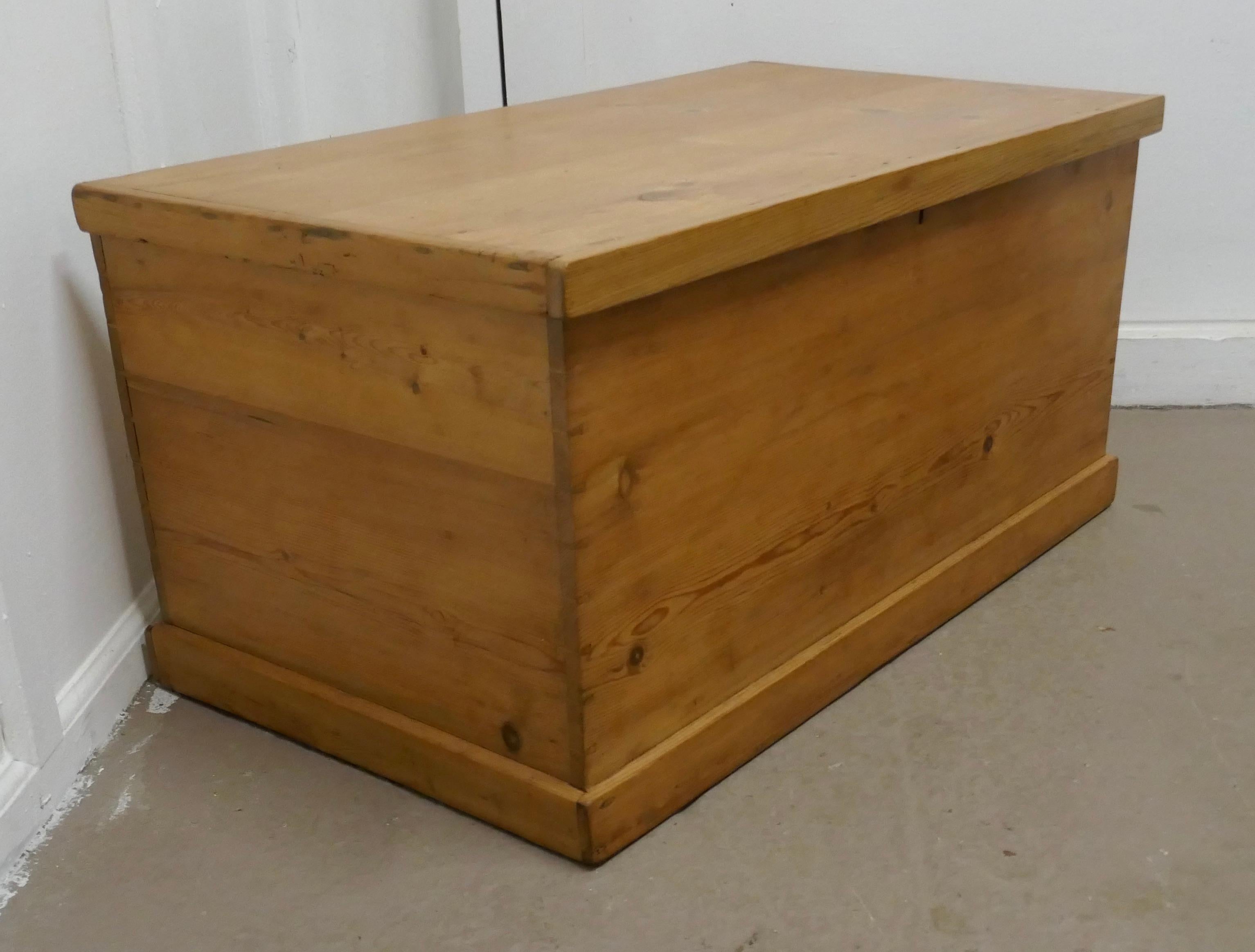 Victorian pine blanket box, coffee table or shoe tidy
 
Victorian pine blanket box or coffee table
This is a good quality pine box it has been fully restored, it has strap hinges and it stands on a neat plinth then runs all of the way around the