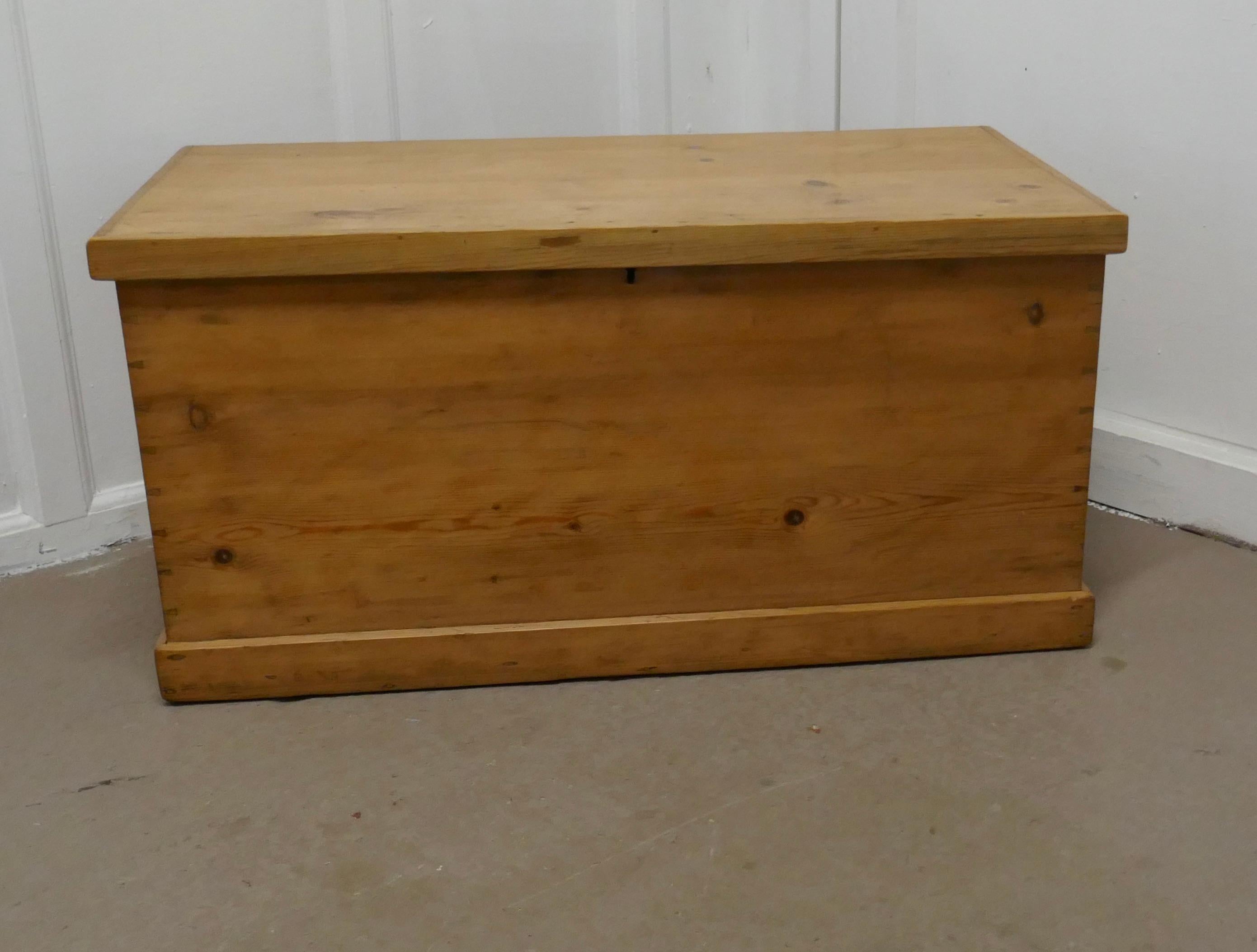 Country Victorian Pine Blanket Box, Coffee Table or Shoe Tidy