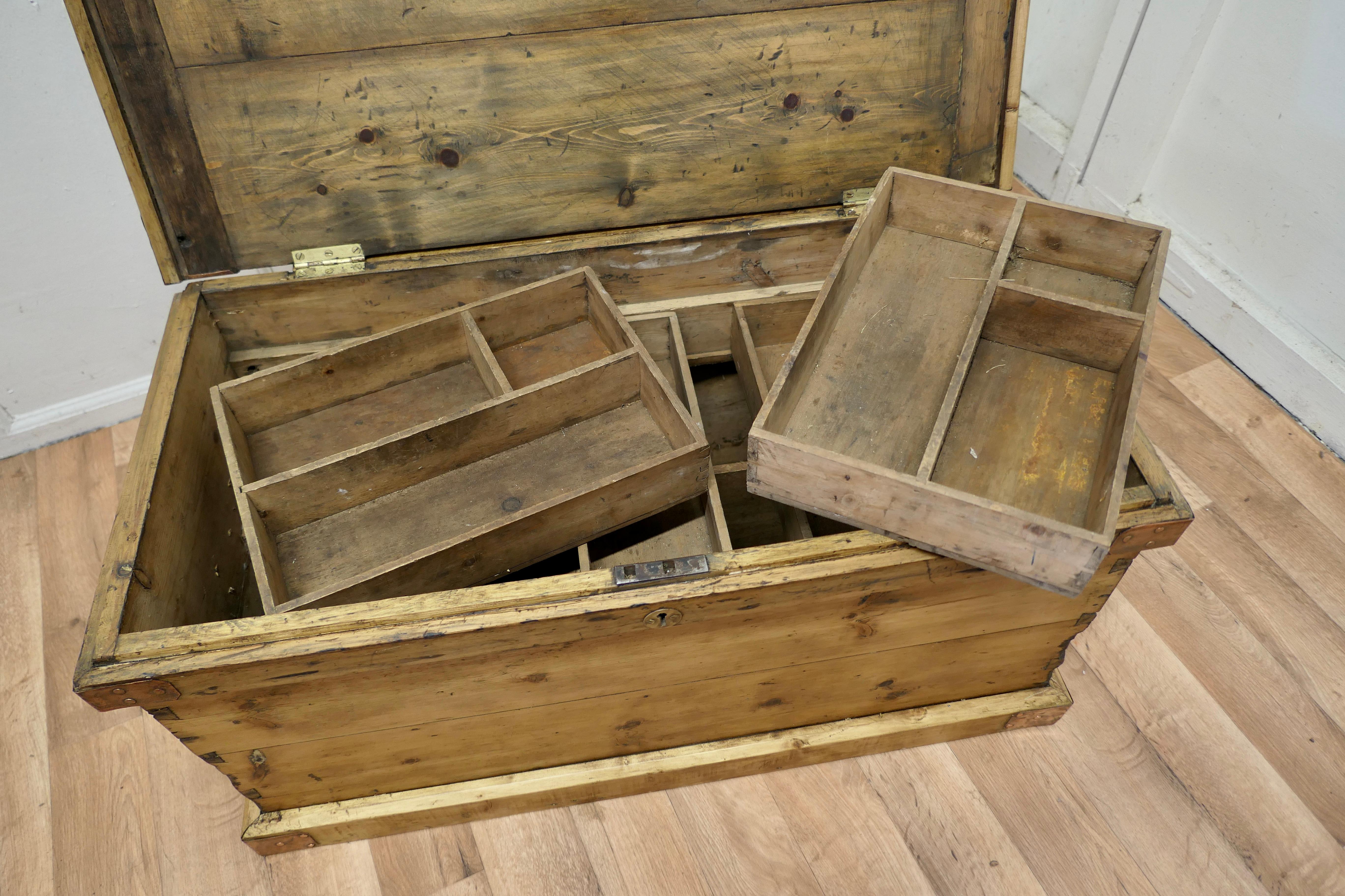 Victorian Pine Carpenters Box  6
