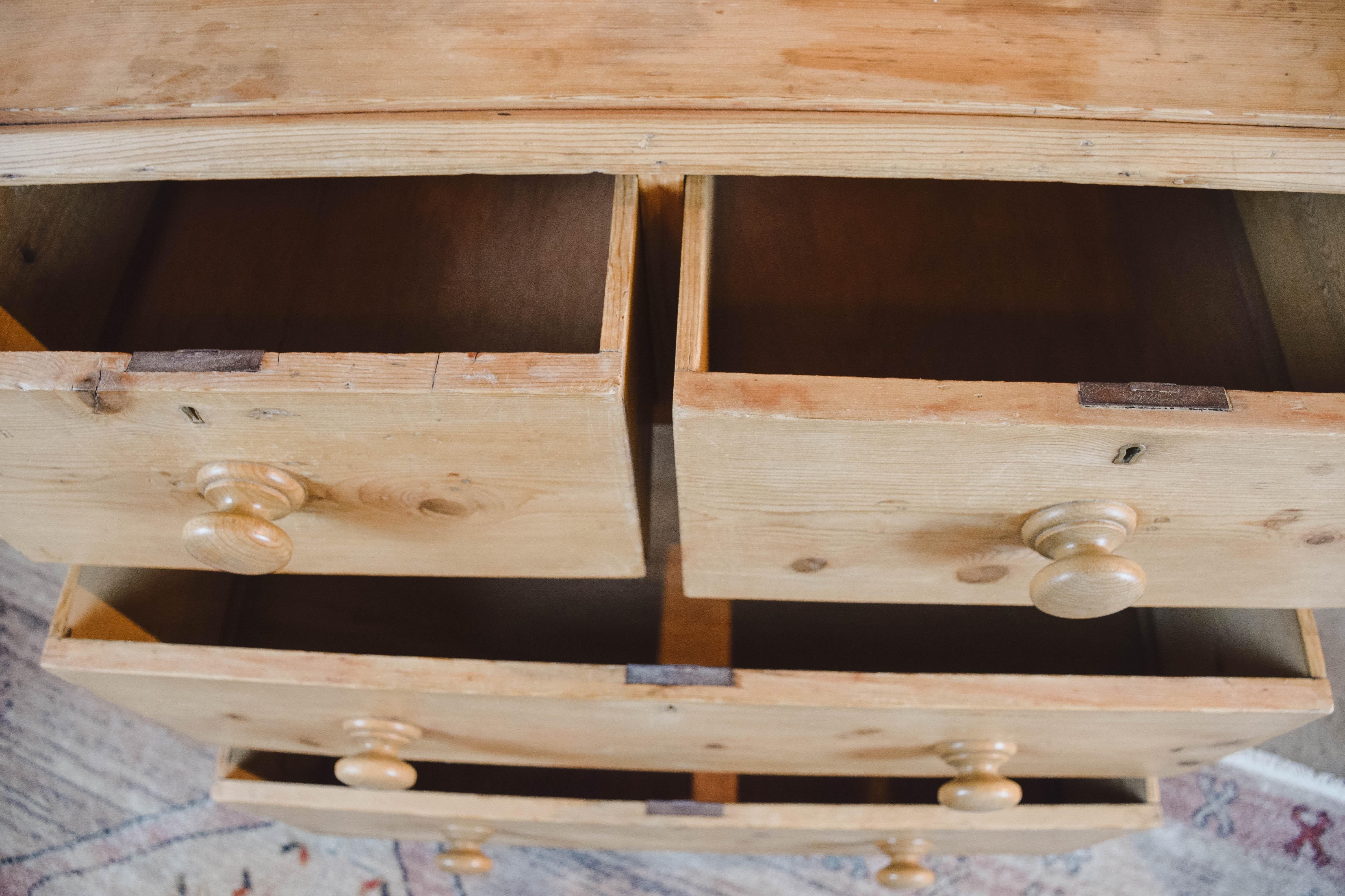 Victorian Pine Chest 4