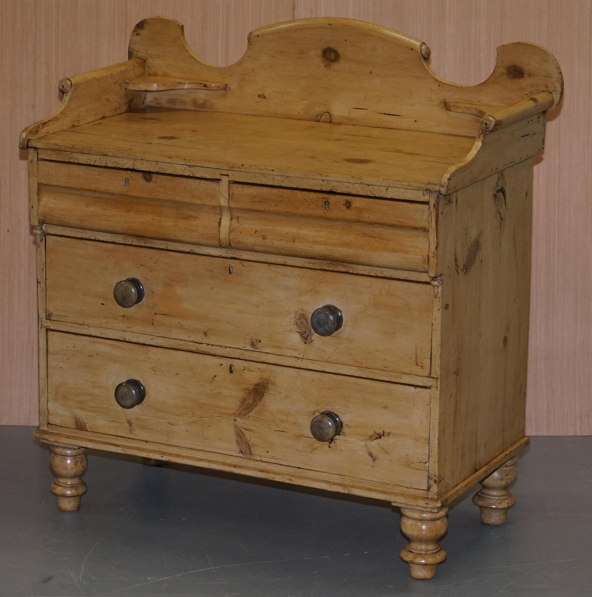 washstand with drawers