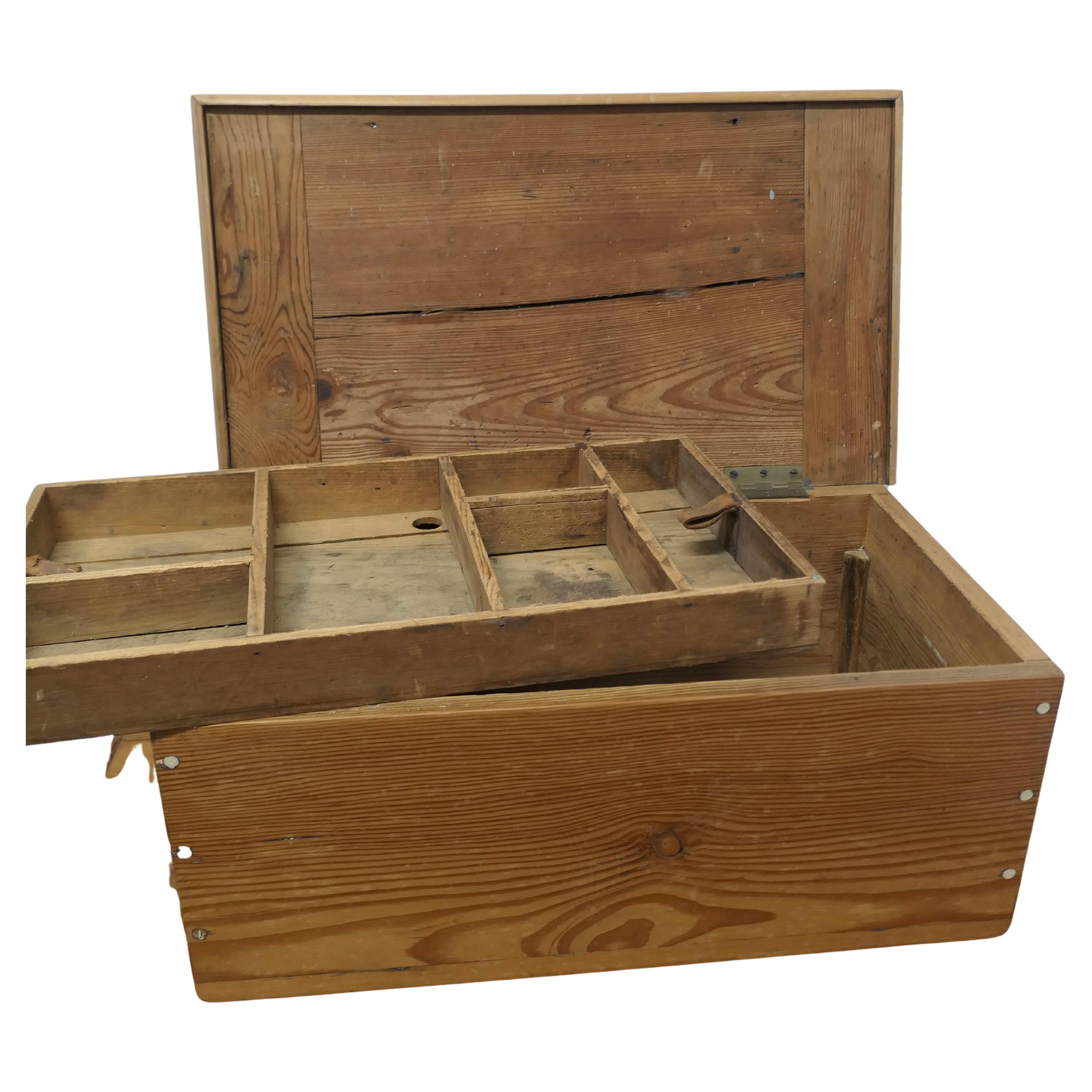 Boîte Craft en pin de l'époque victorienne