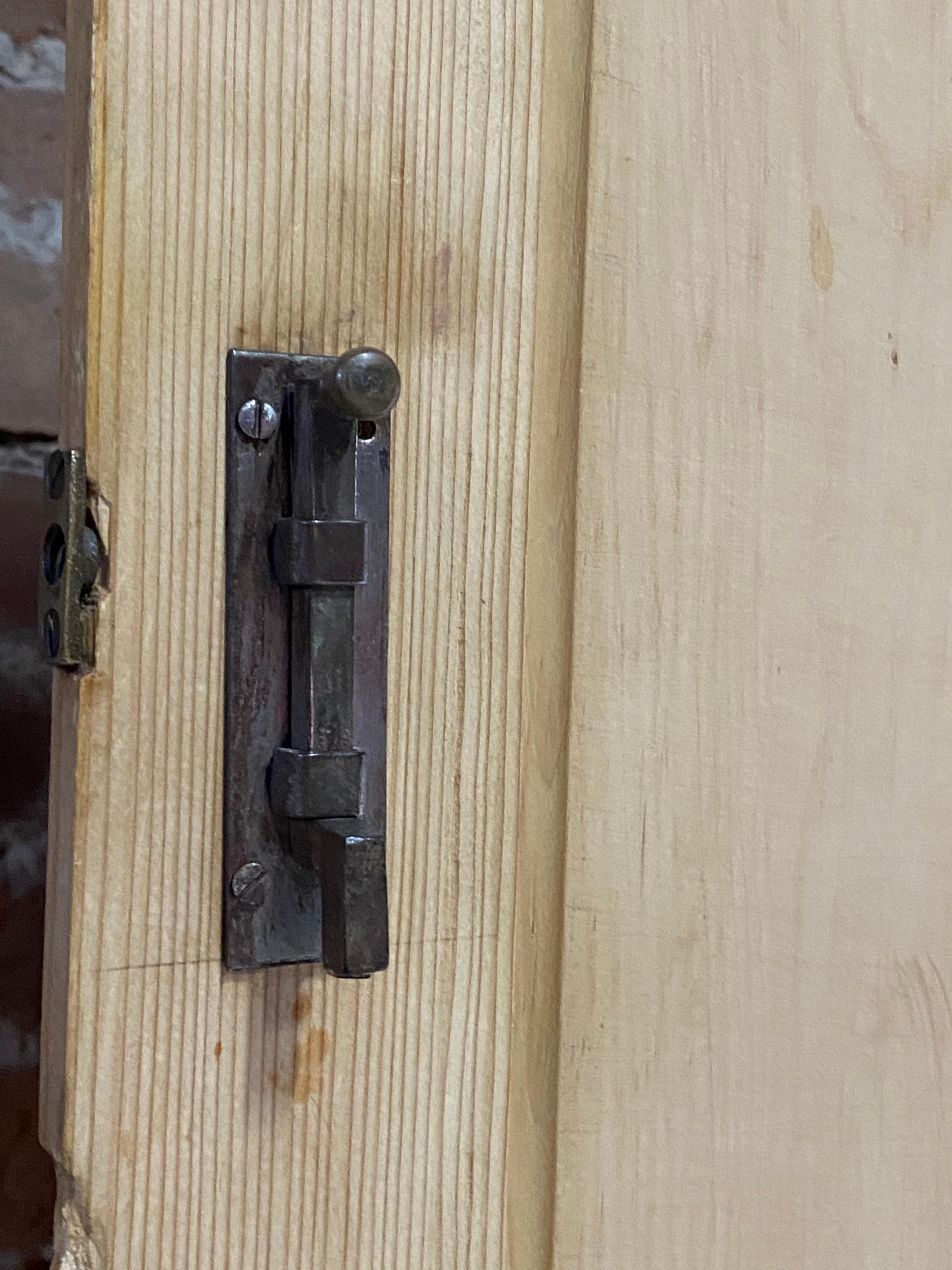 Viktorianischer Kiefer-Haushälterinnen-Schrank Vorratskammer Antik:: 19. Jahrhundert:: um 1890 4